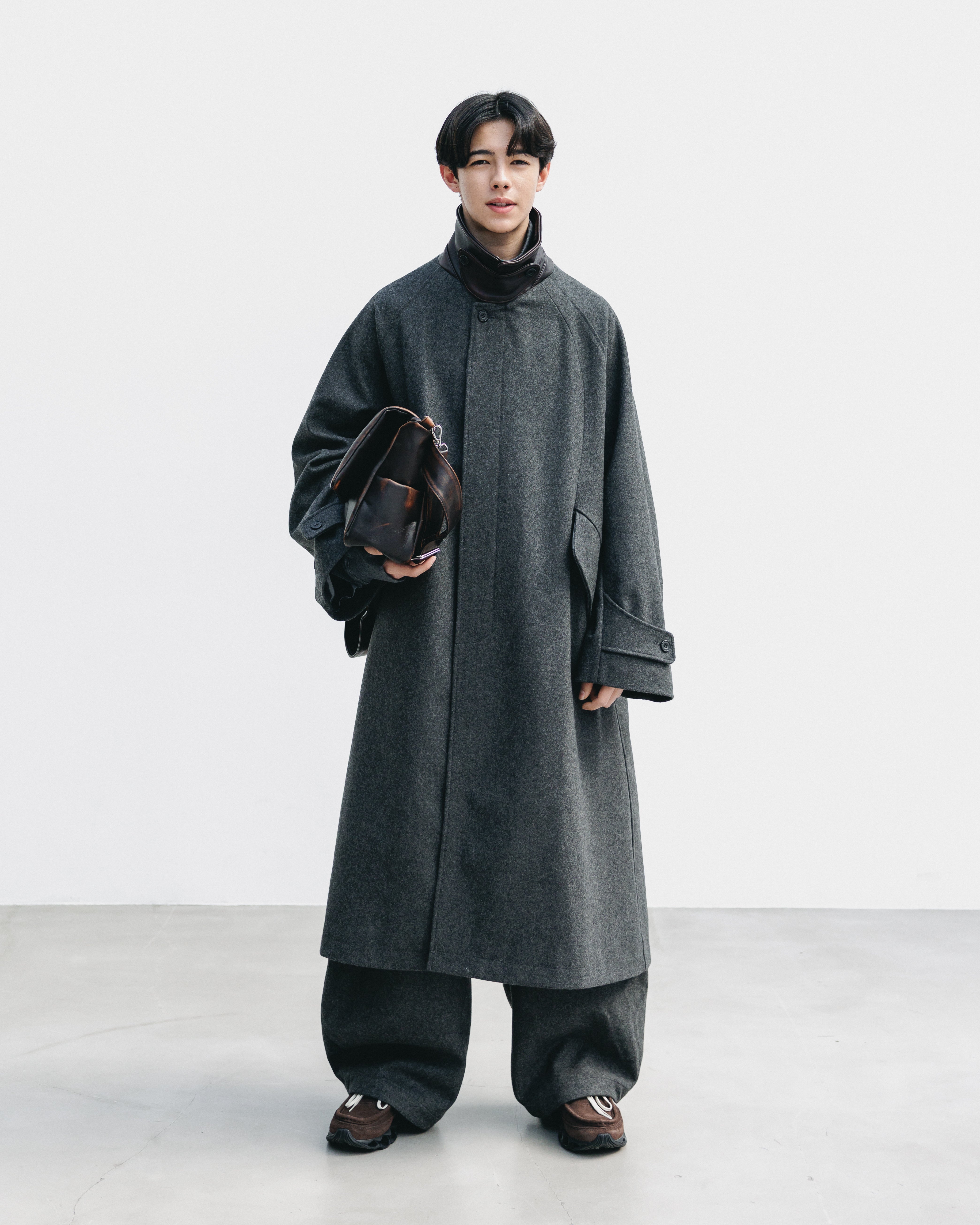 【12.10 WED 20:00- IN STOCK】LEATHER COLLAR WOOL MELTON BALMACAAN COAT (GRAY)
