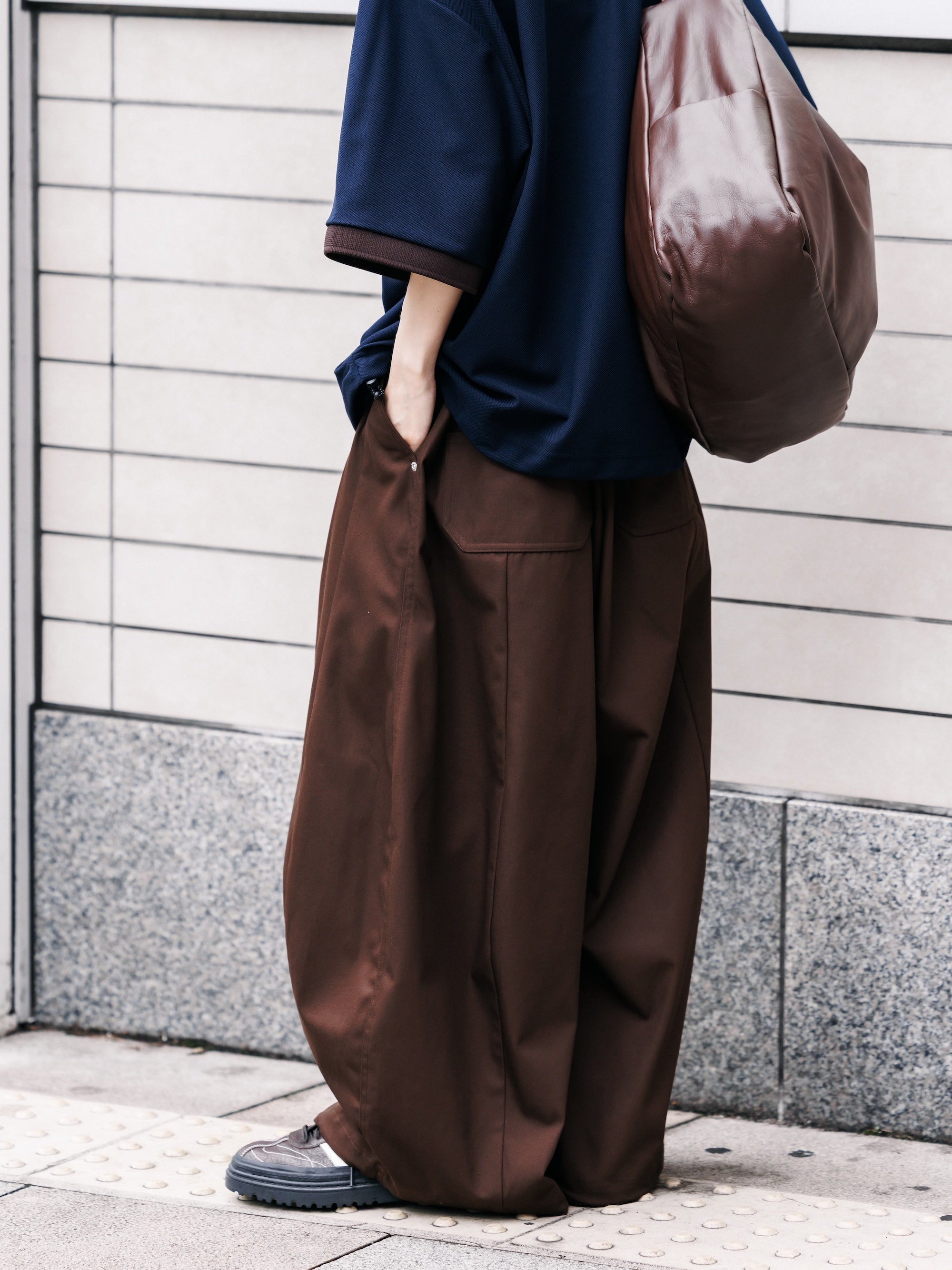 【7.11 SAT 20:00- IN STOCK】T/C GABARDINE CITY WIDE PANTS (BROWN)