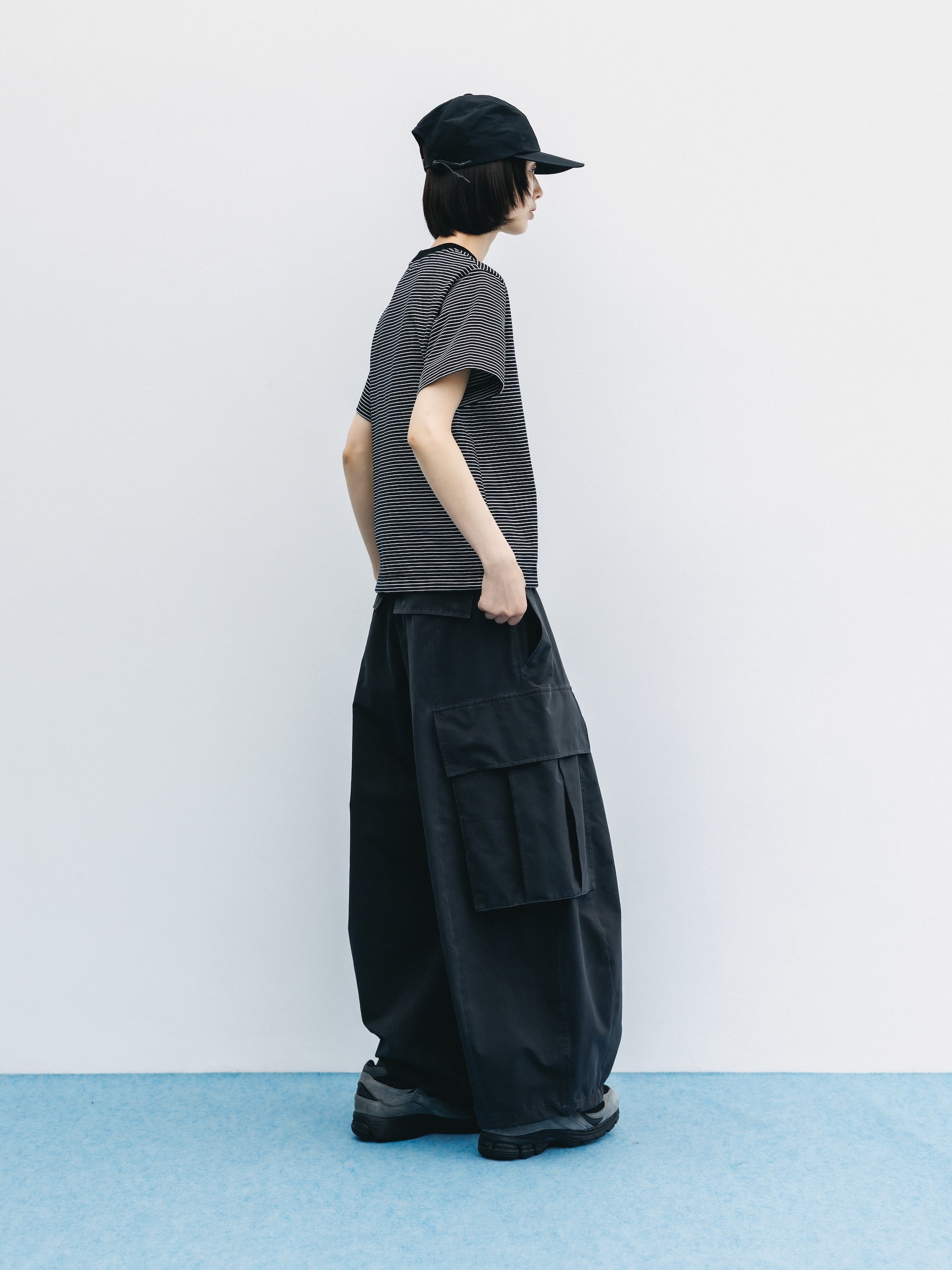 【5.20 WED 20:00- IN STOCK】VINTAGE EFFECT COOLDOTS® CITY MEGA POCKET BALLOON CARGO PANTS(BLACK)