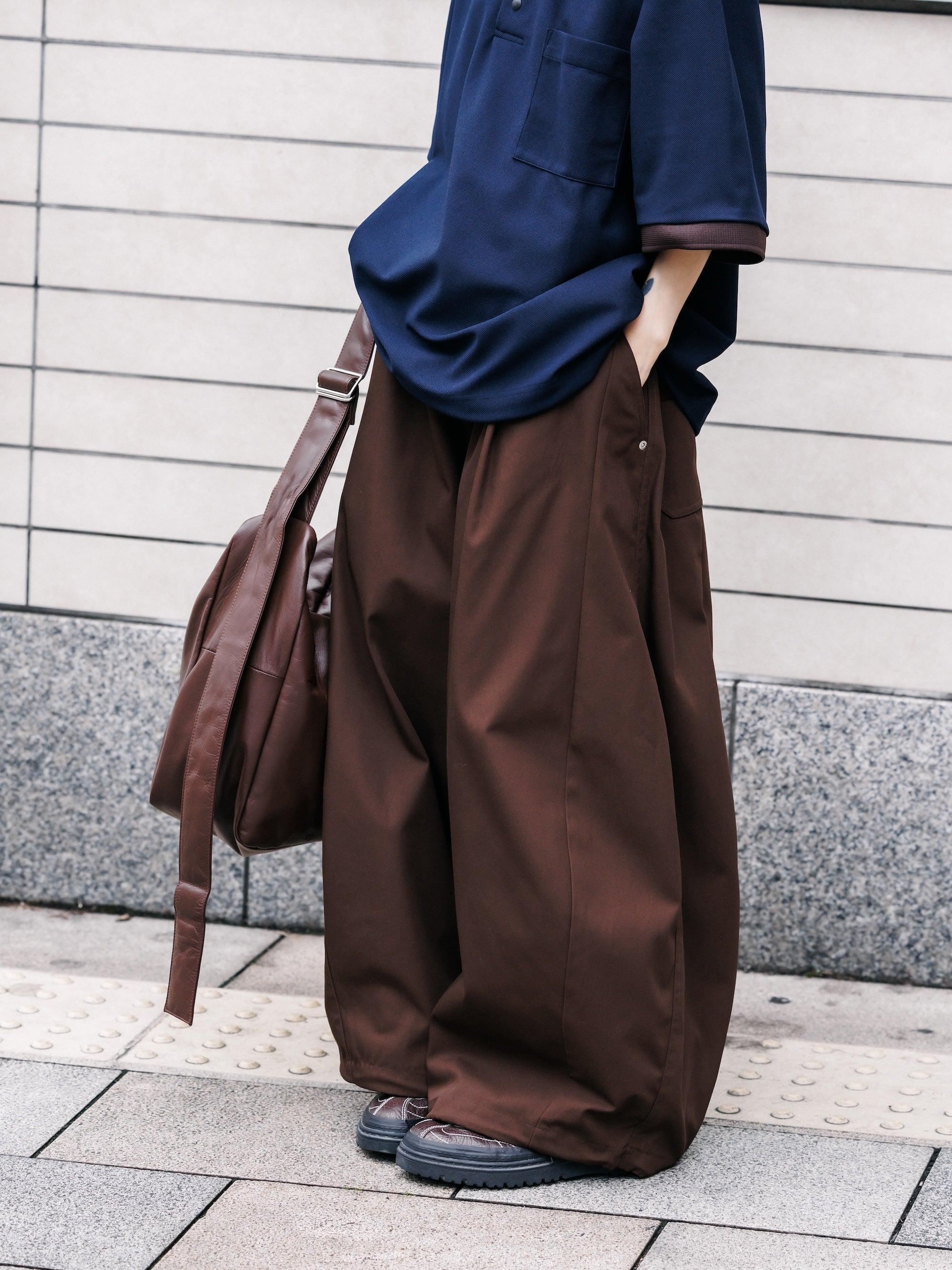【7.11 SAT 20:00- IN STOCK】T/C GABARDINE CITY WIDE PANTS (BROWN)