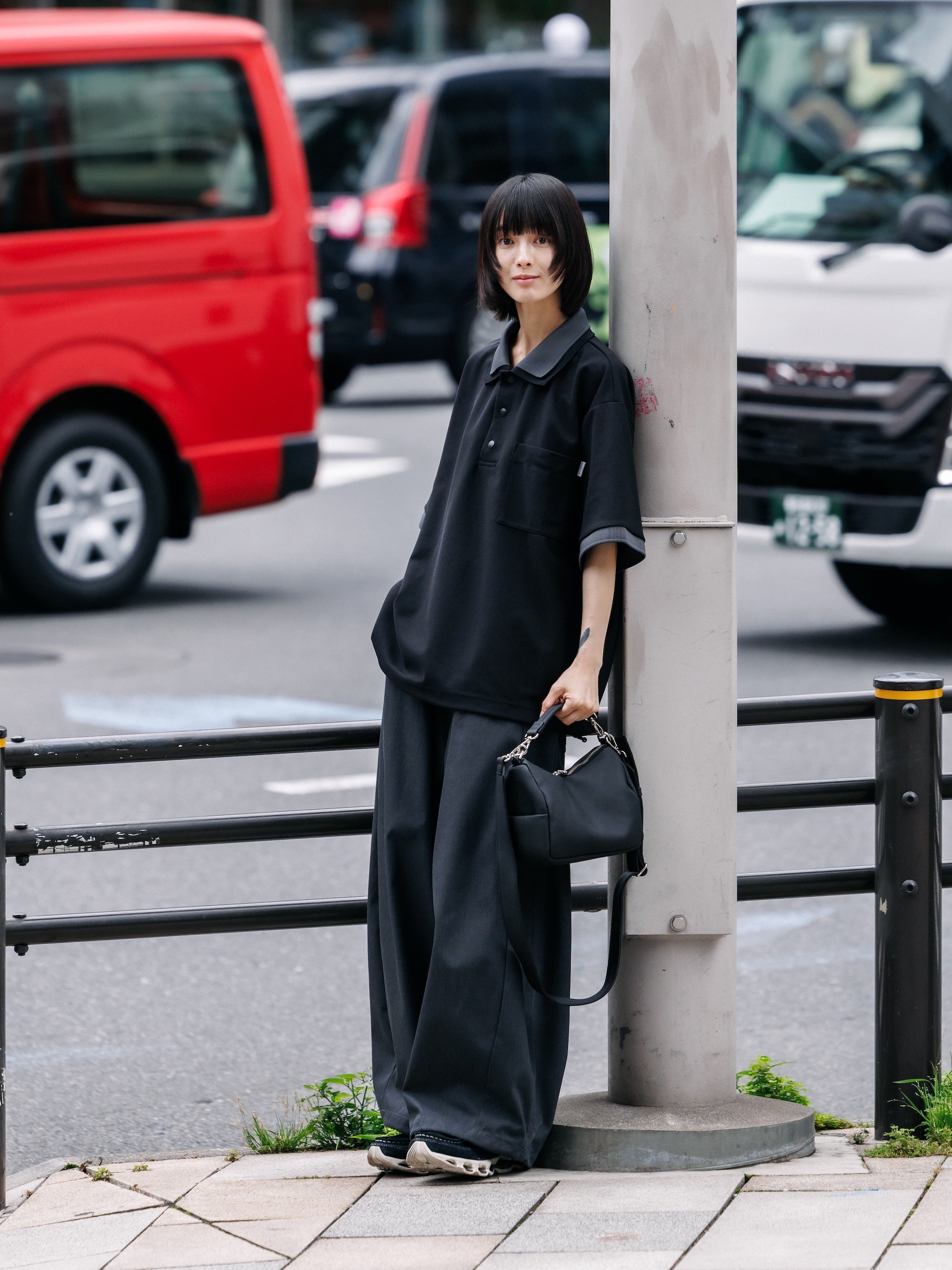 【7.11 SAT 20:00- IN STOCK】ACTIVE CITY S/S DOUBLE COLLAR POLO SHIRT (BLACK×GRAY)