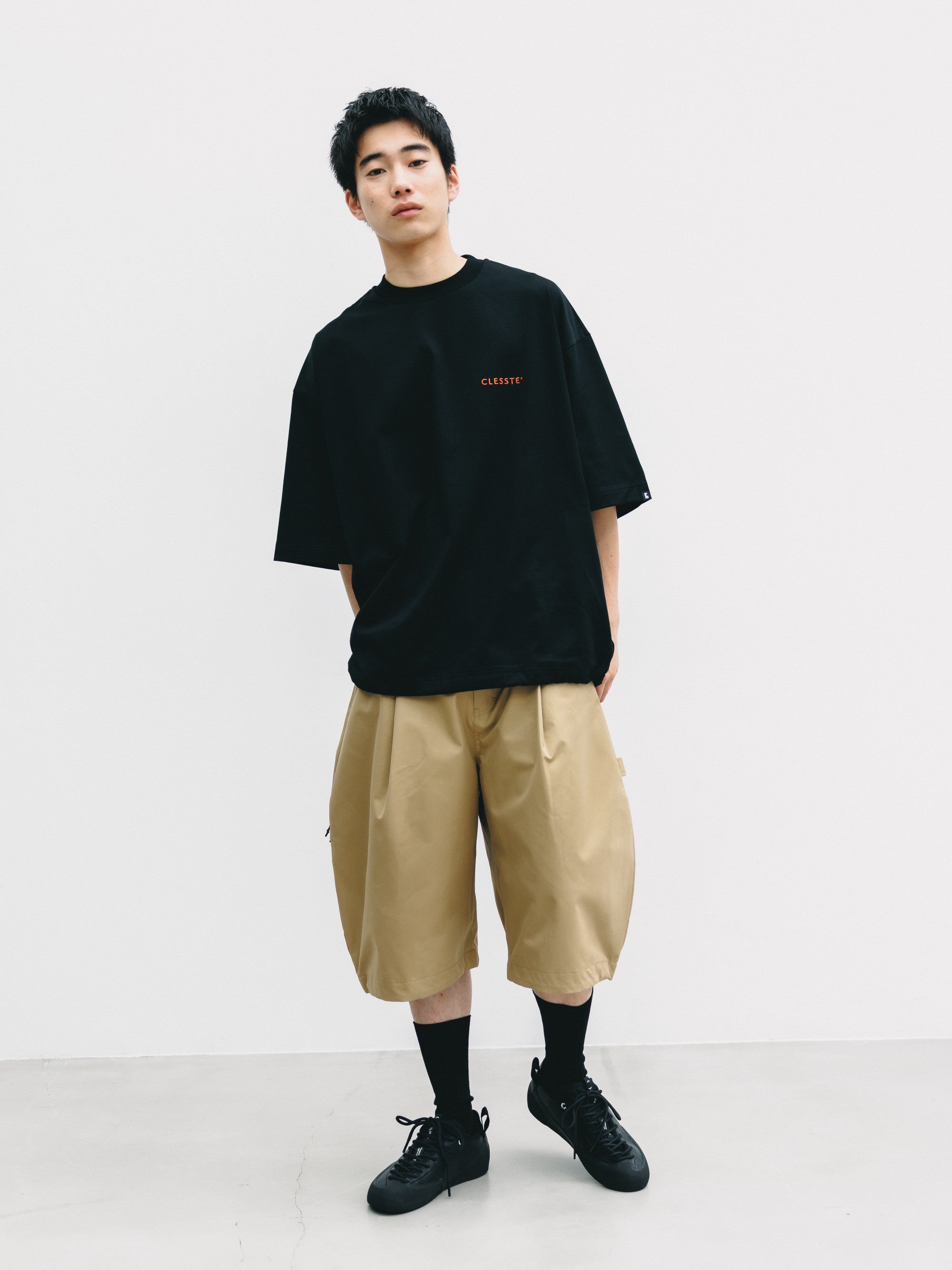 【7.8 WED 20:00- IN STOCK】+PHENIX WINDSTOPPER® BY GORE-TEX LABS TWILL CITY MASSIVE UTILITY HALF PANTS (CAMEL BEIGE)
