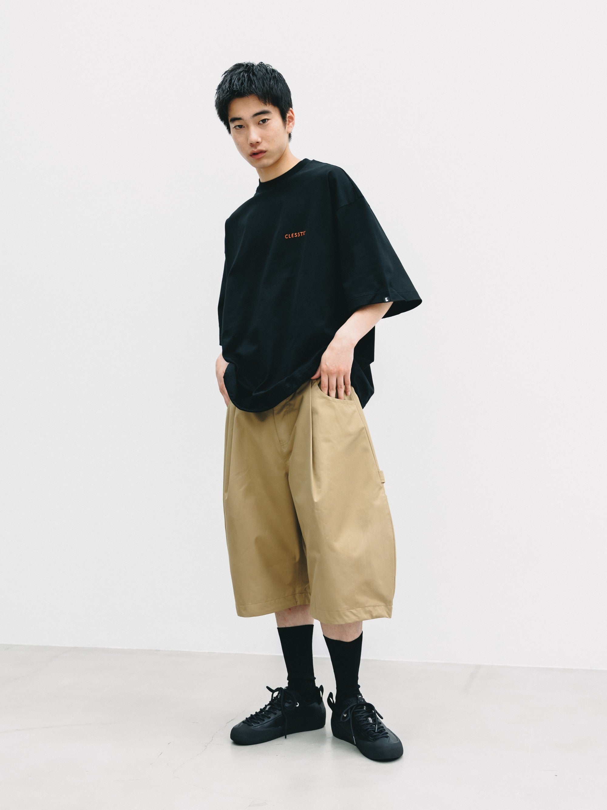 【7.8 WED 20:00- IN STOCK】+PHENIX WINDSTOPPER® BY GORE-TEX LABS TWILL CITY MASSIVE UTILITY HALF PANTS (CAMEL BEIGE)