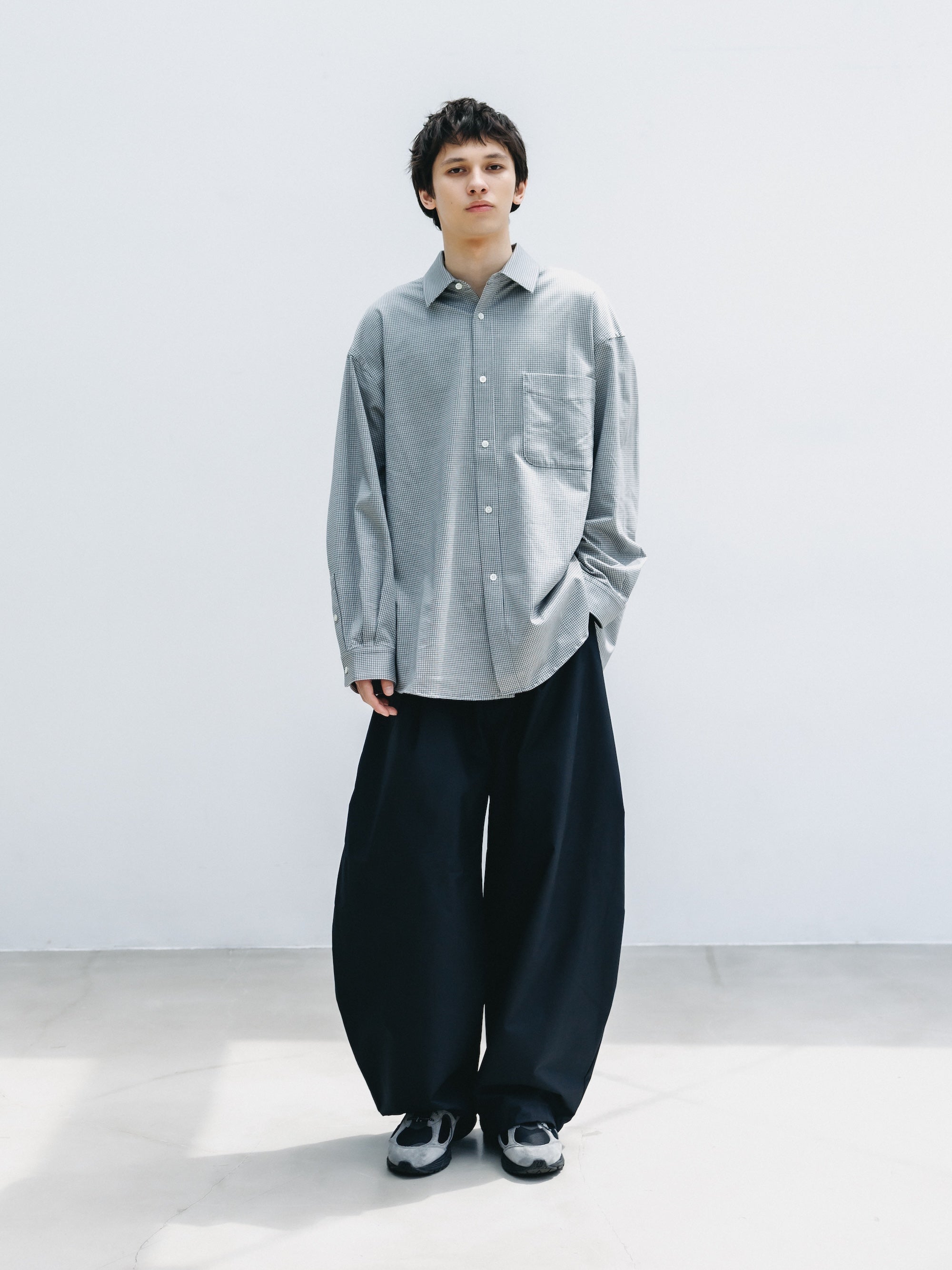 MINI GRID CHECK 36G KNIT EVERYDAY L/S SHIRT (WHITE×BLACK)