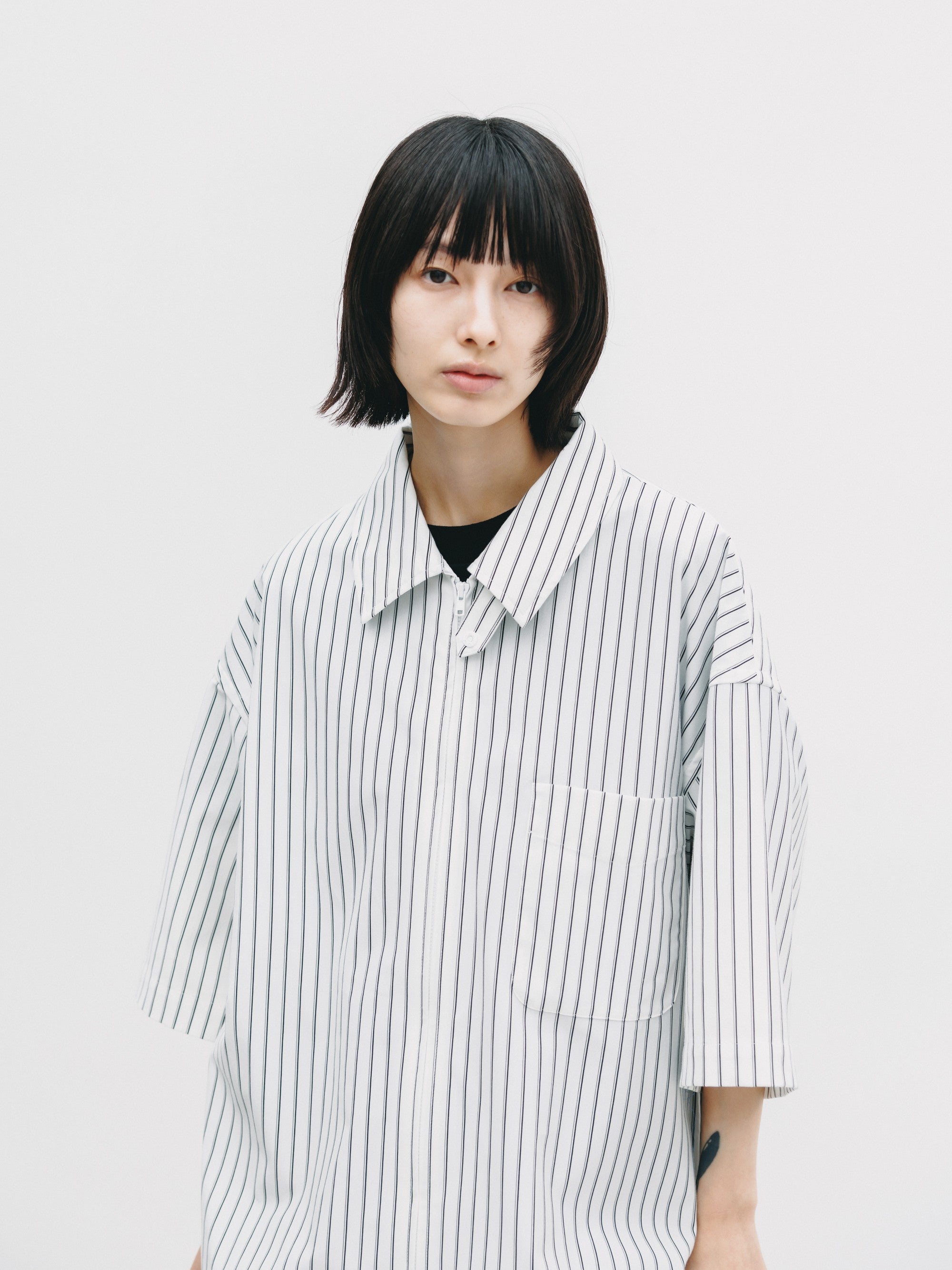 【6.27 SAT 20:00- IN STOCK】THICK/THIN STRIPE 46G KNIT EVERYDAY ZIP UP S/S SHIRT (WHITE STRIPE)