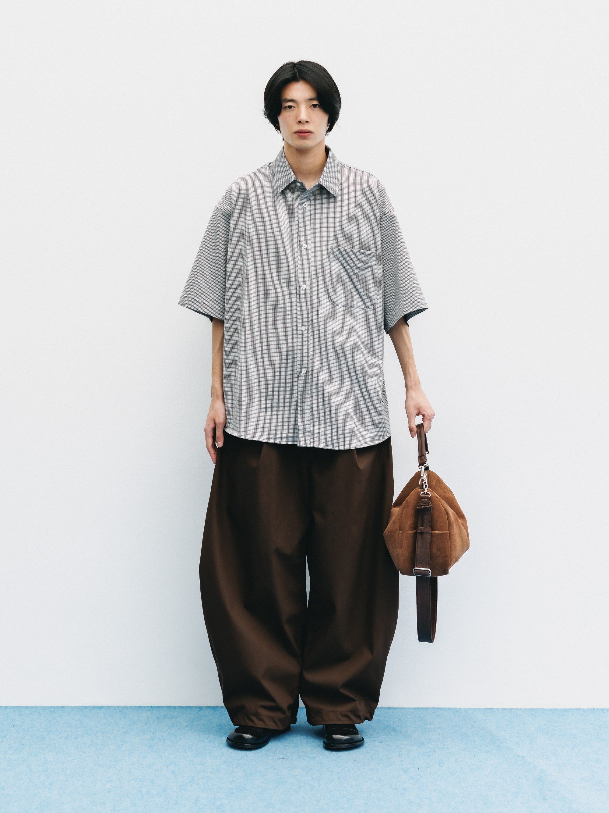 SUEDE DAYOFF BAG (BROWN)