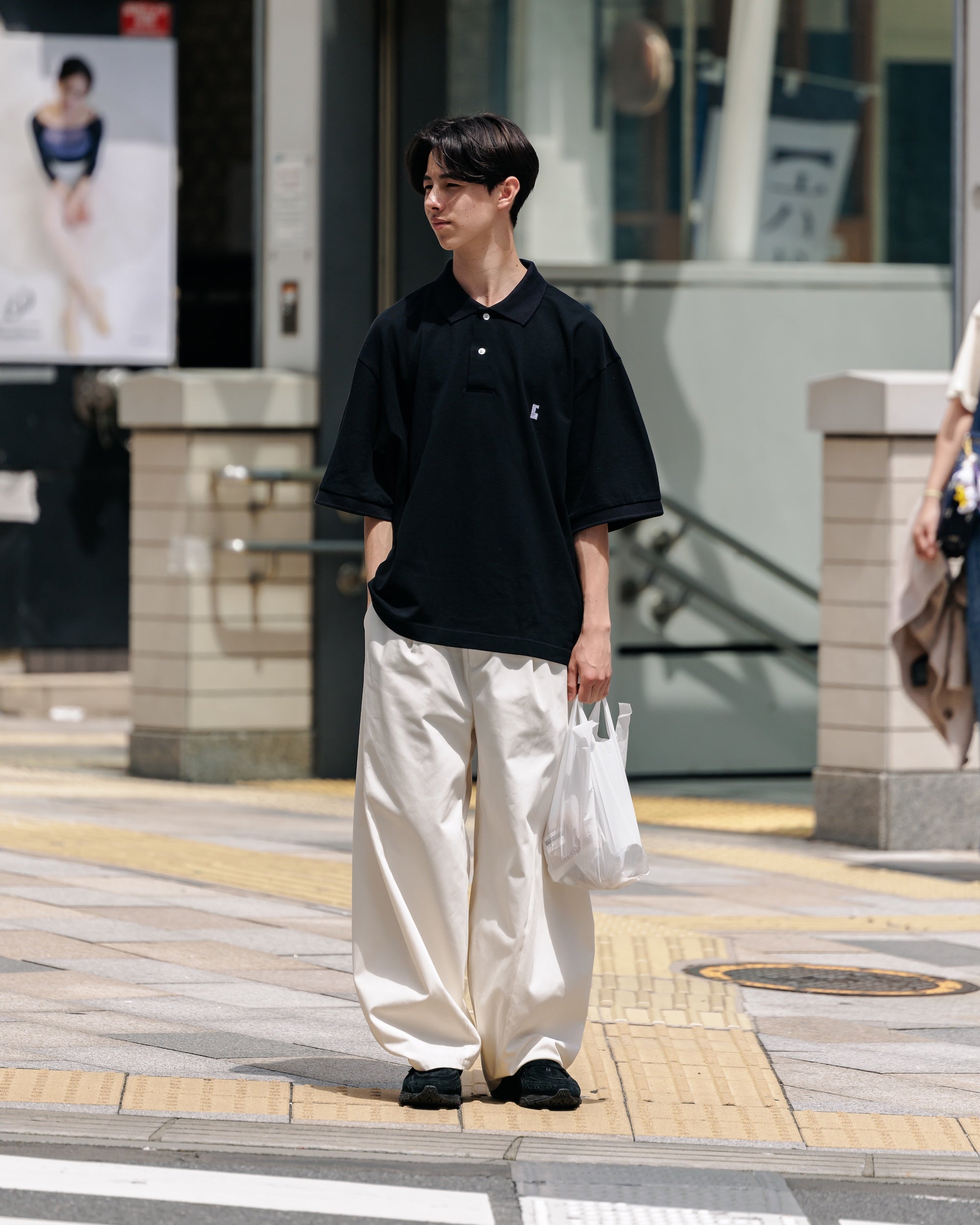 【5.17 SAT 20:00- IN STOCK】MASSIVE TWISTED PANTS (IVORY)