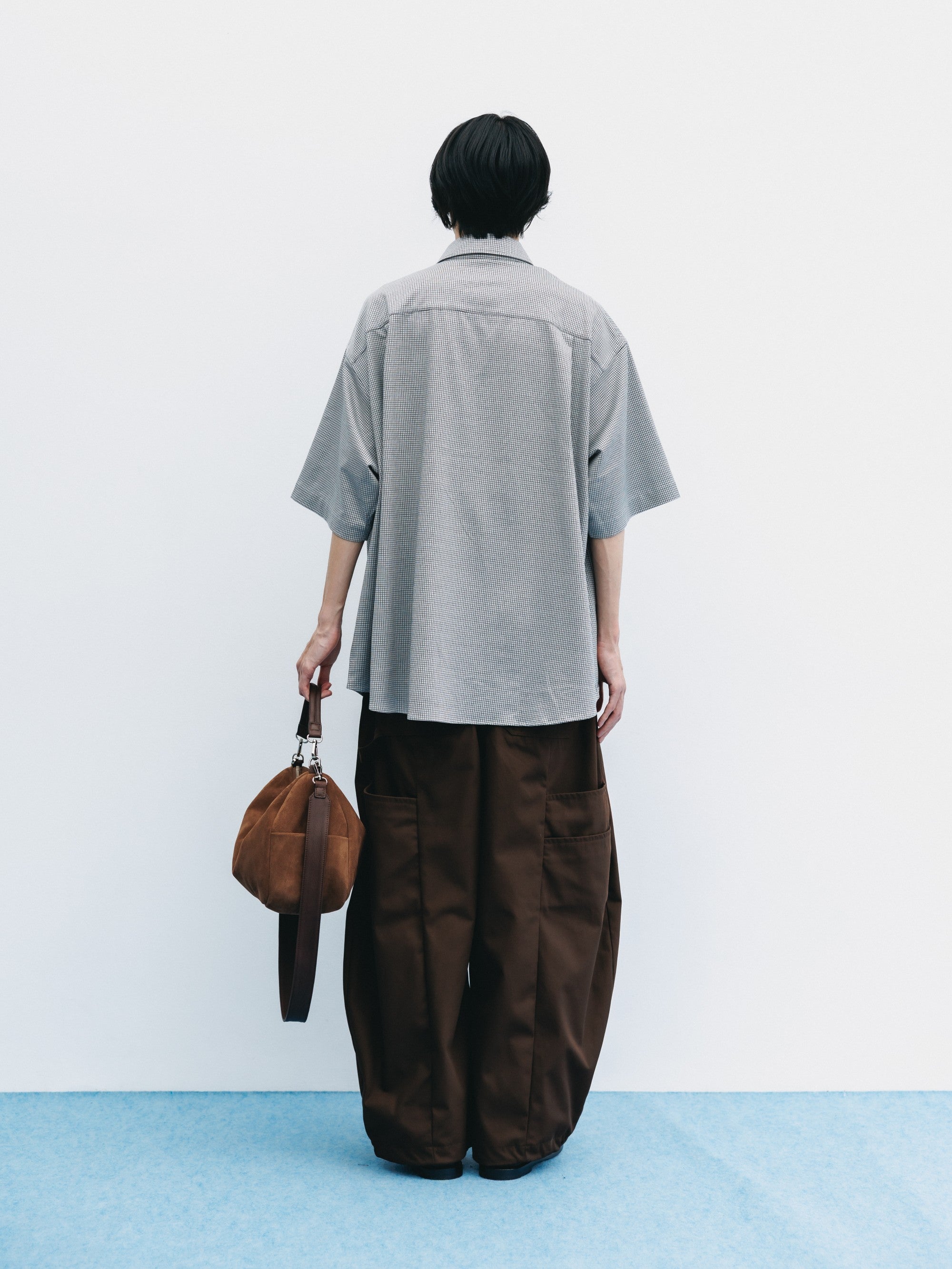 SUEDE DAYOFF BAG (BROWN)