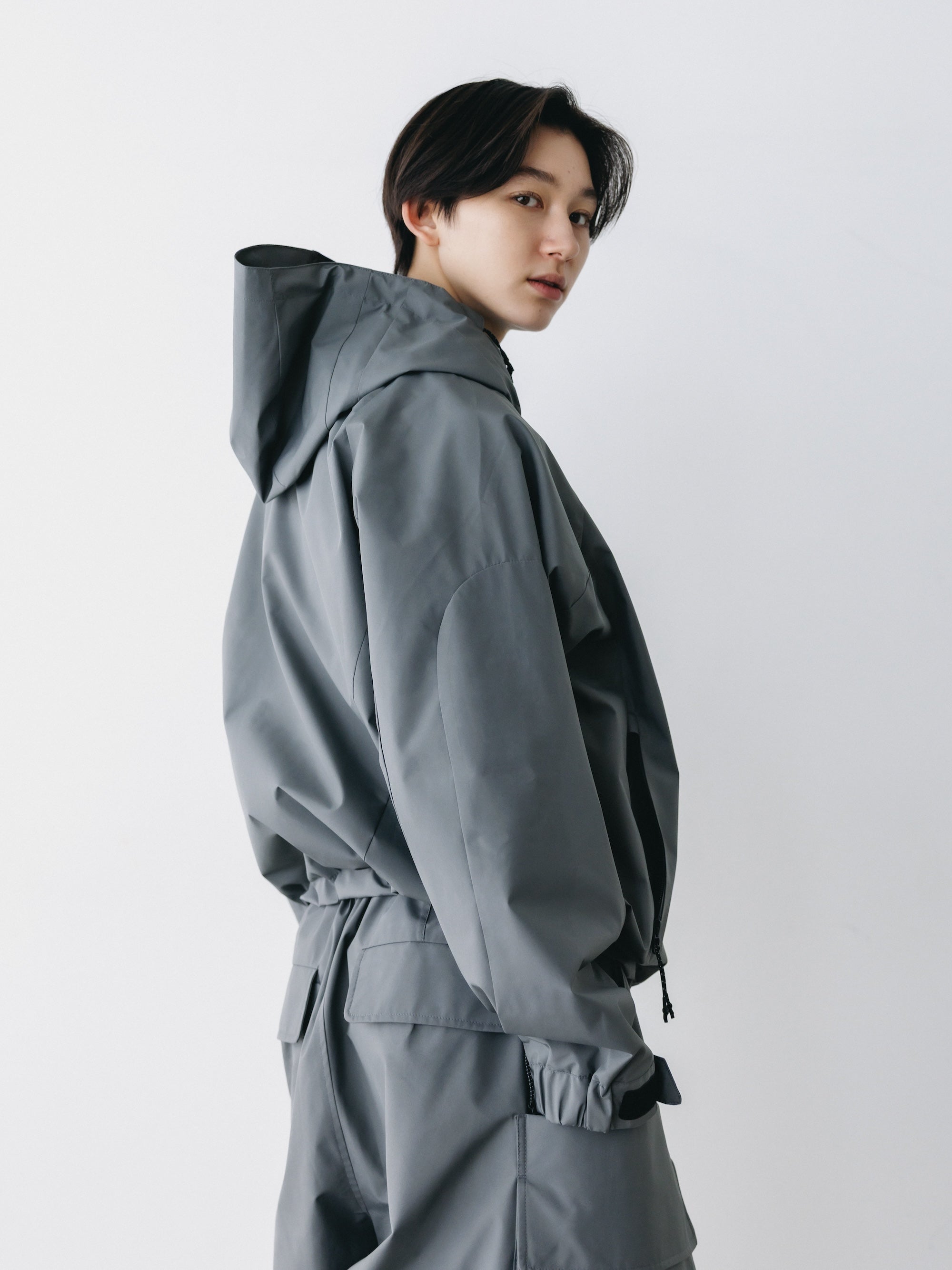 +phenix WINDSTOPPER® by GORE-TEX LABS CITY MOUNTAIN JACKET (CHARCOAL GRAY)