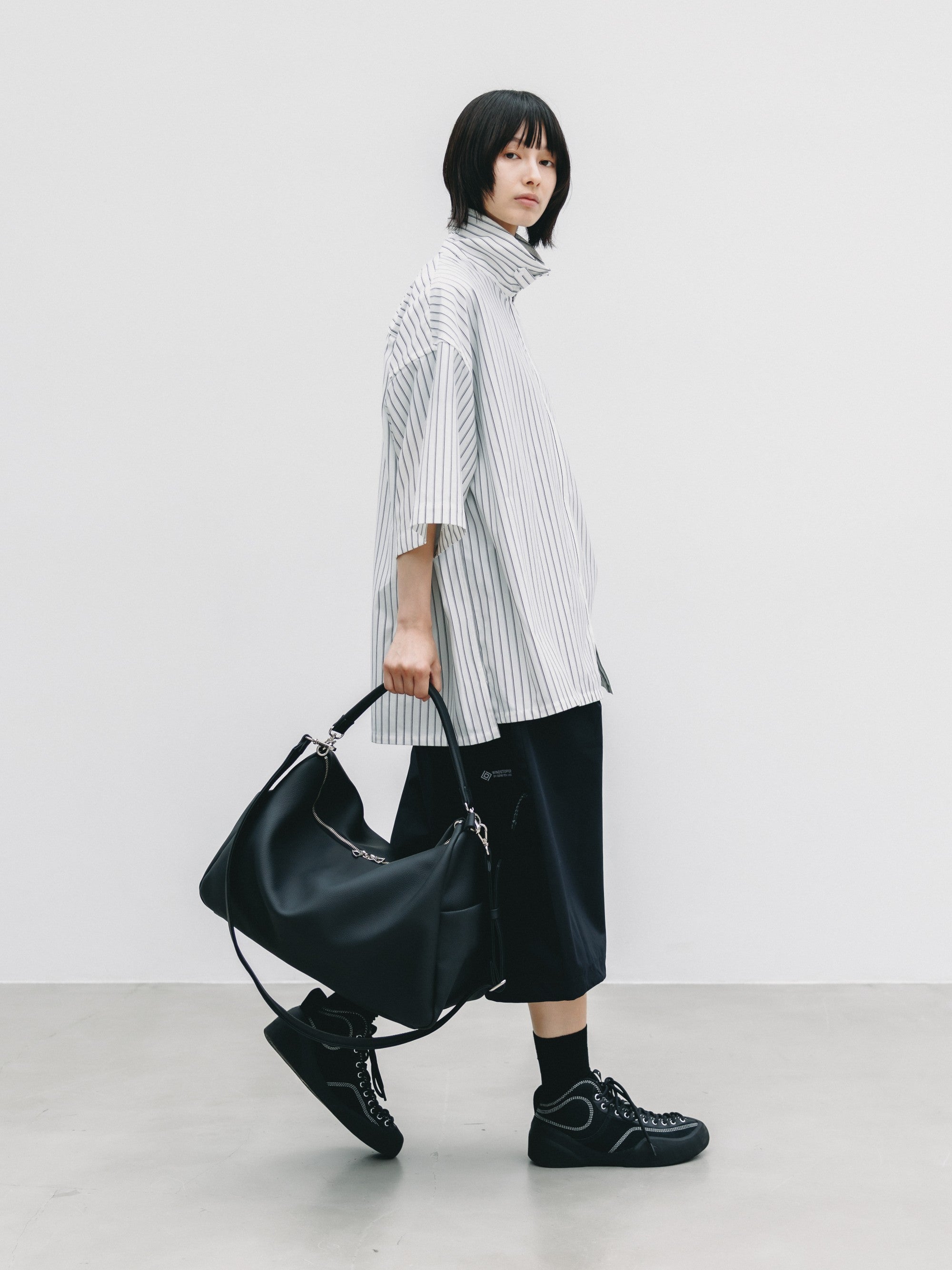【8.15 SAT 20:00- IN STOCK】GRAIN LEATHER DAYOFF BAG LARGE