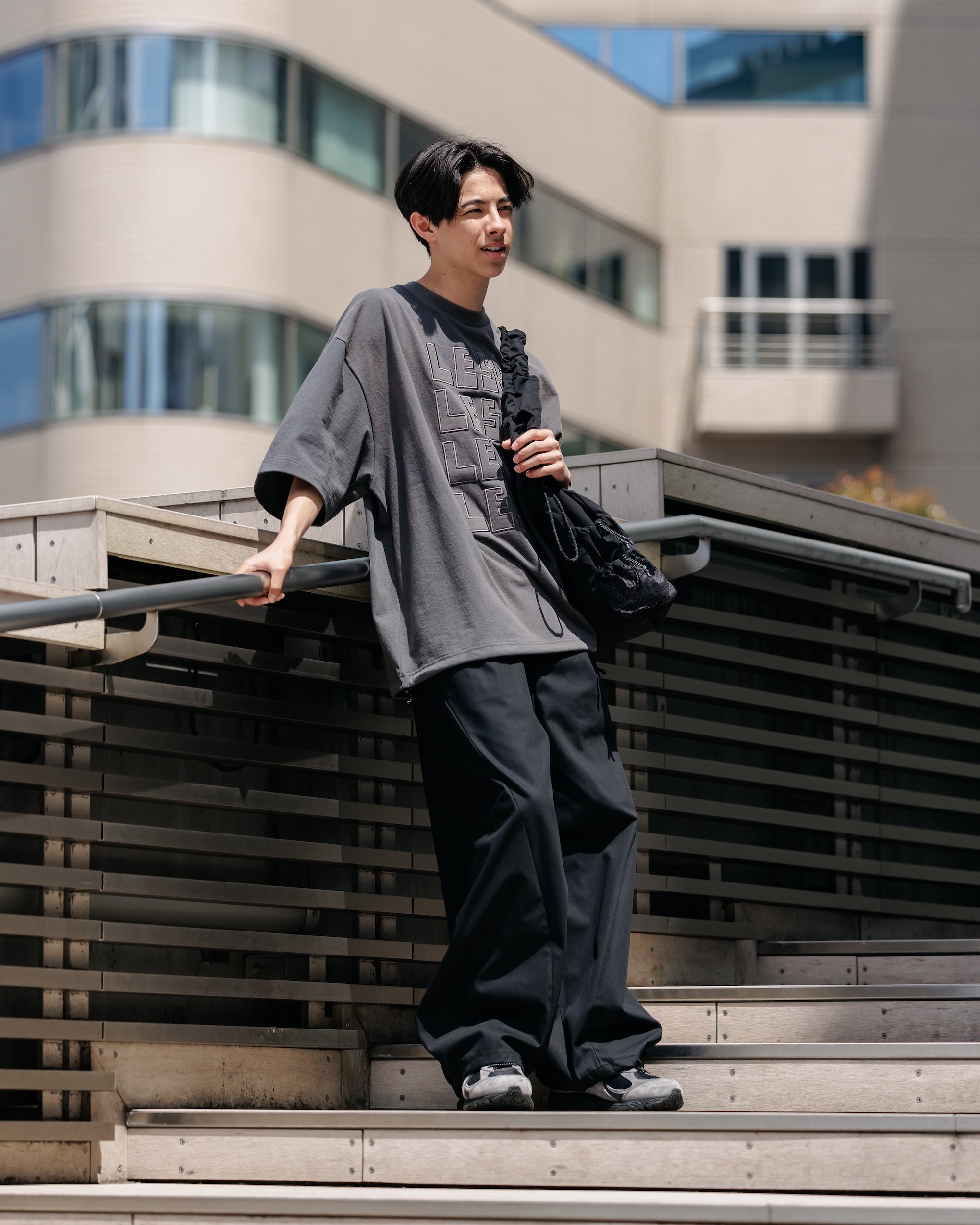 【5.17 SAT 20:00- IN STOCK】MASSIVE TWISTED PANTS (BLACK)