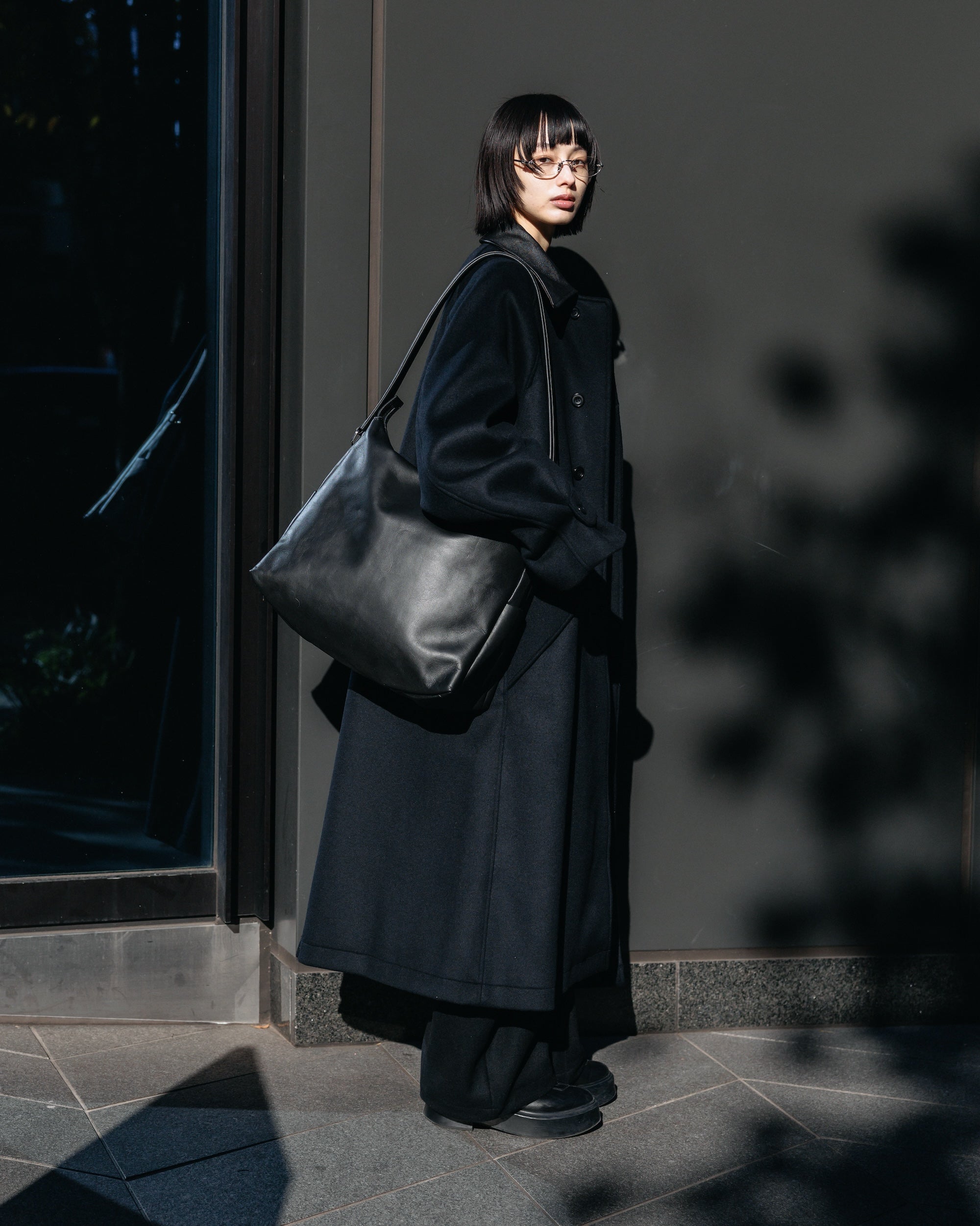 【12.17 WED 20:00- IN STOCK】LEATHER NOMAD BAG