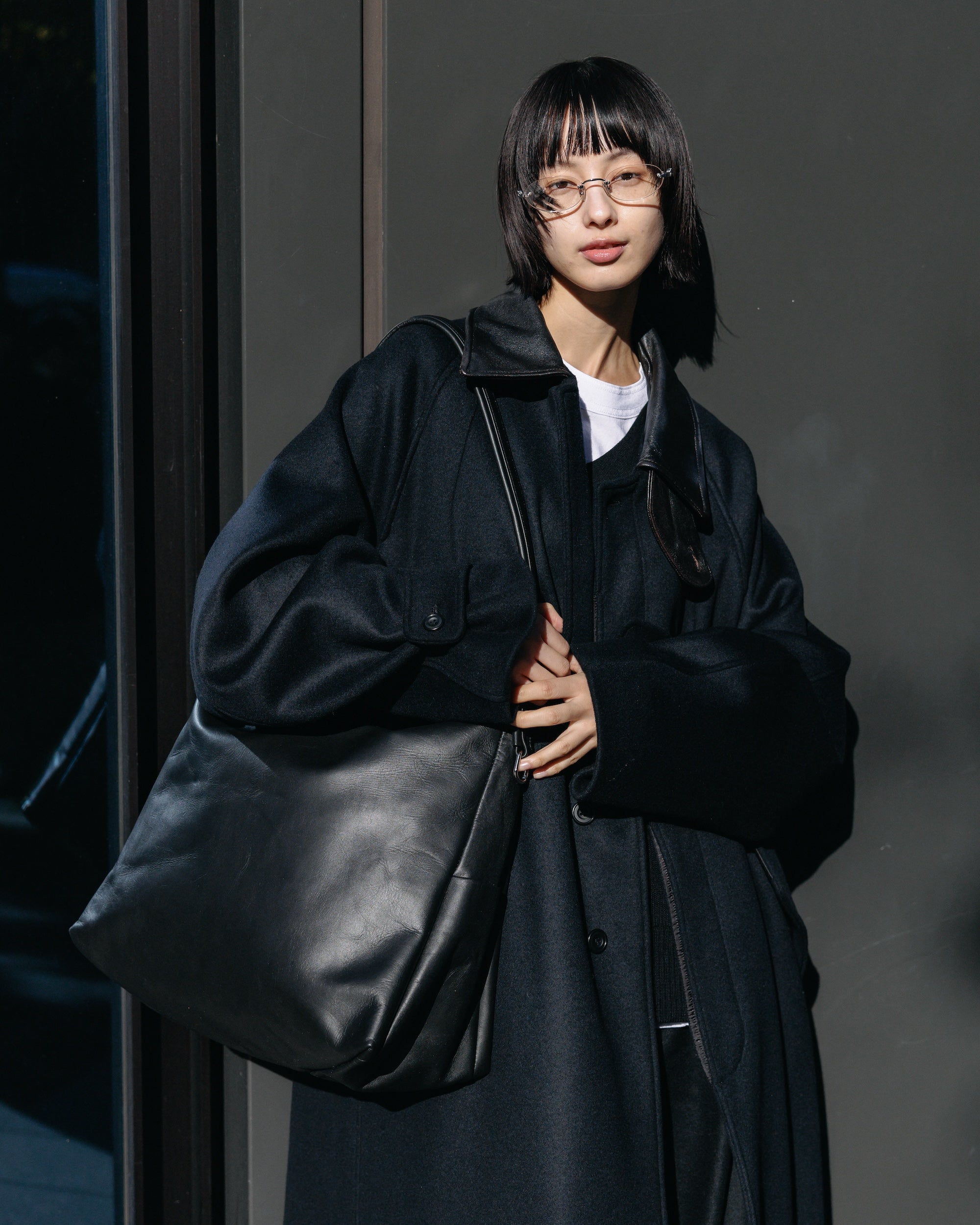 【12.17 WED 20:00- IN STOCK】LEATHER NOMAD BAG