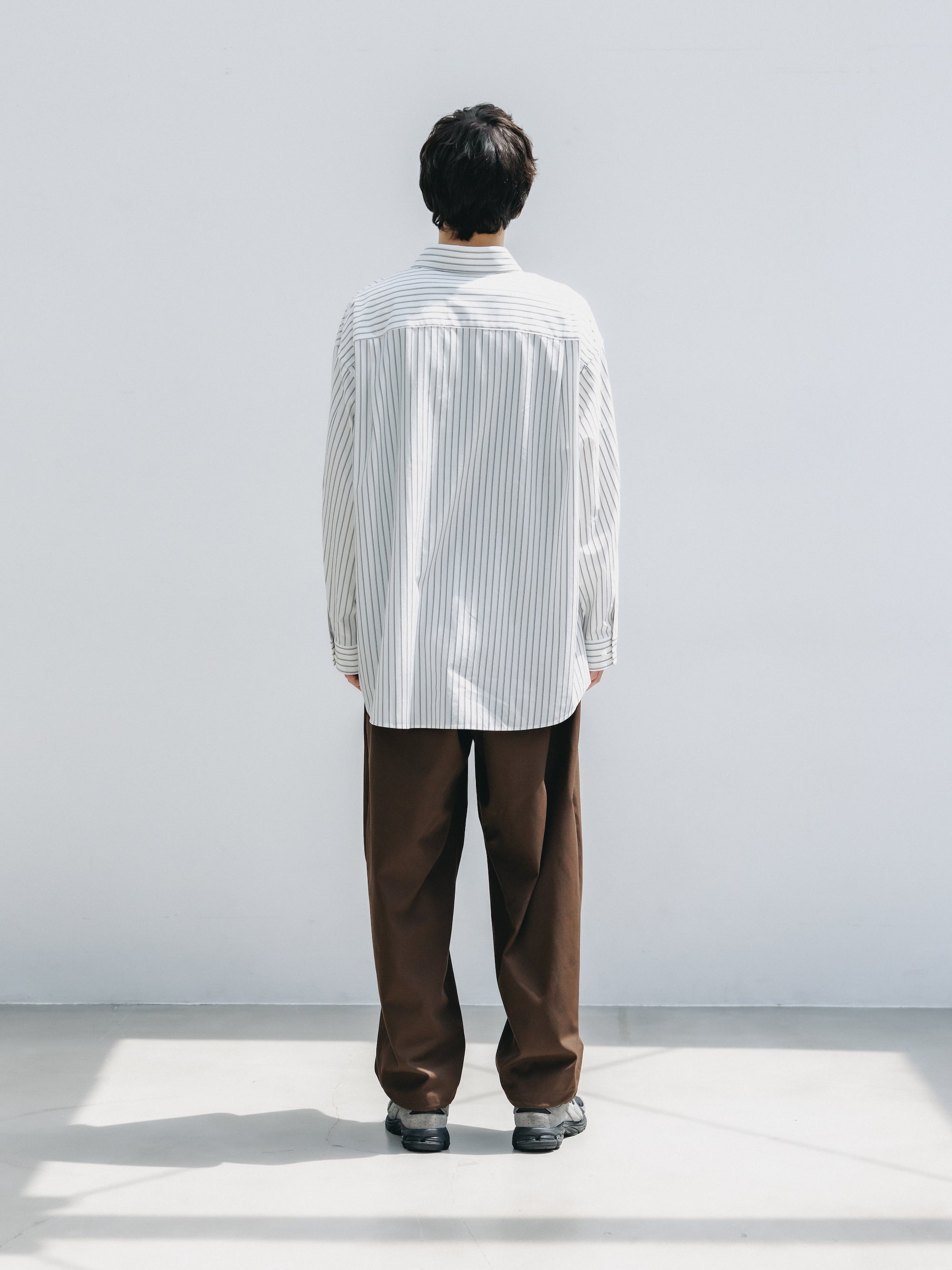 T/C GABARDINE CITY UNIFORM WIDE TAPERED PANTS (BROWN)