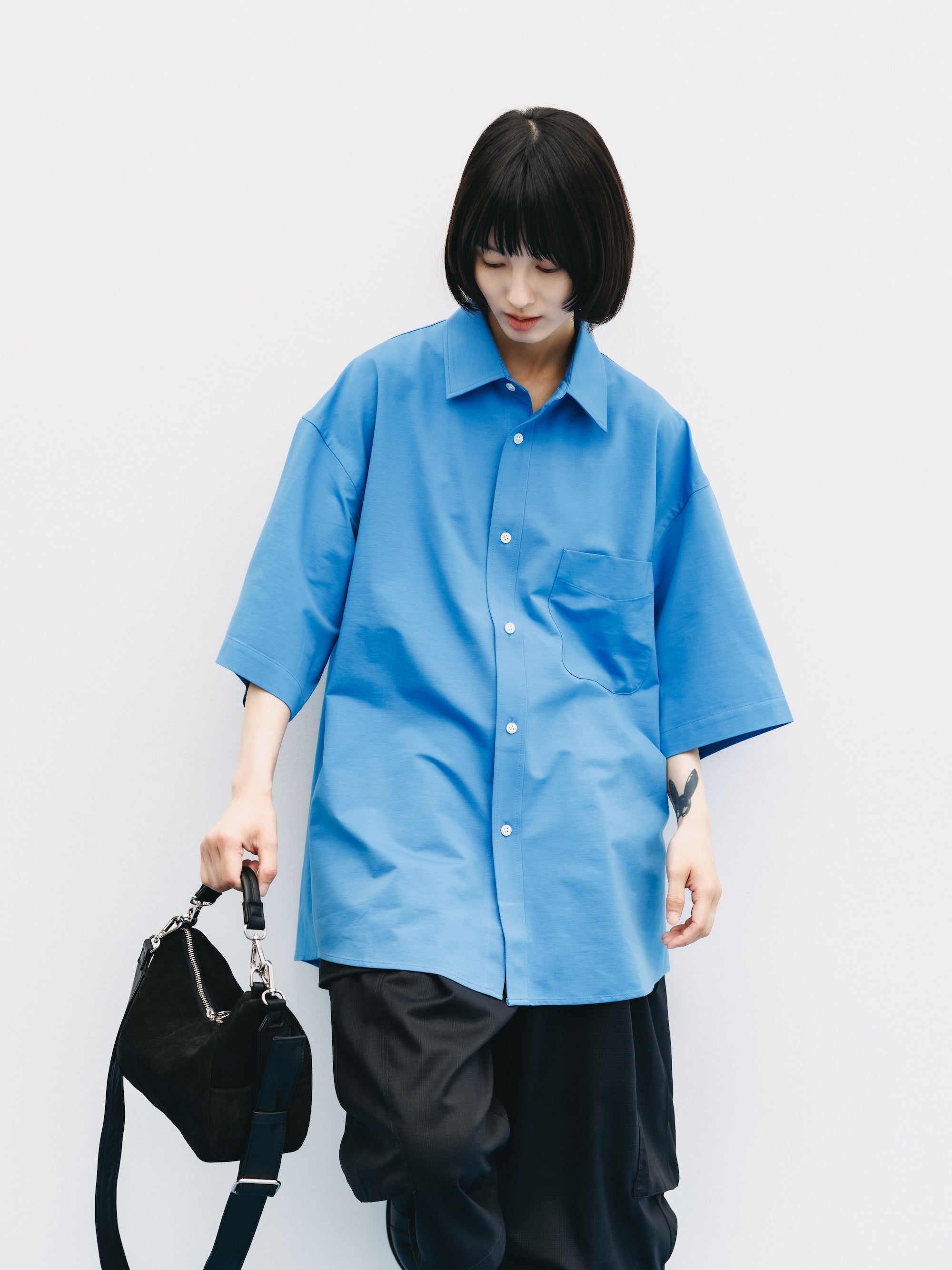 【8.5 WED 20:00- IN STOCK】46G KNIT EVERYDAY S/S SHIRT (SAX BLUE)