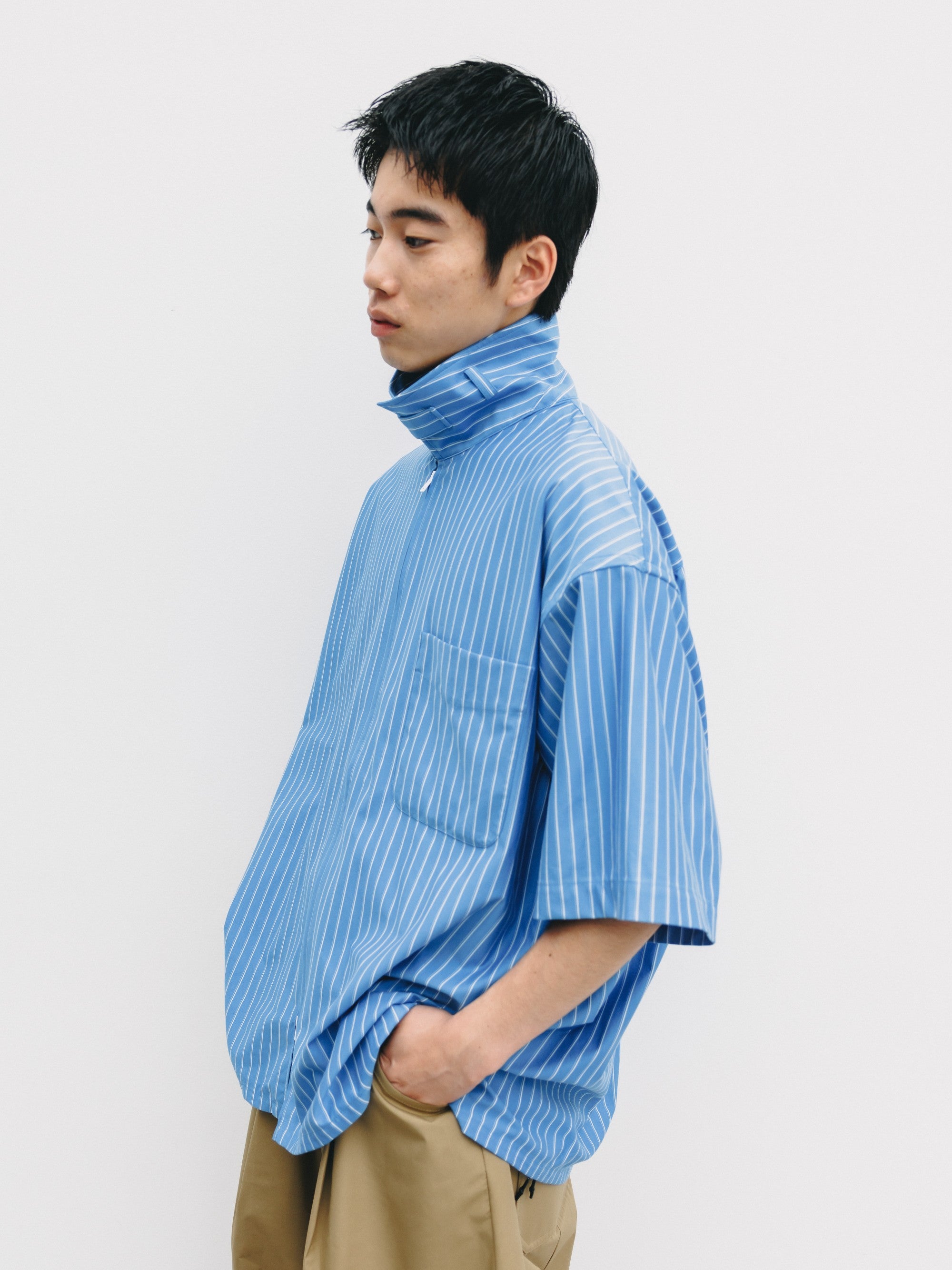 【6.27 SAT 20:00- IN STOCK】THICK/THIN STRIPE 46G KNIT EVERYDAY ZIP UP S/S SHIRT (SAX BLUE STRIPE)