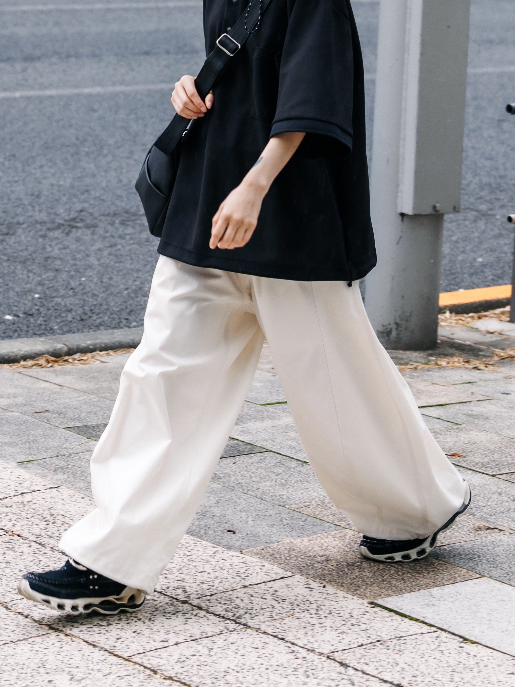 【7.11 SAT 20:00- IN STOCK】T/C GABARDINE CITY WIDE PANTS (IVORY)