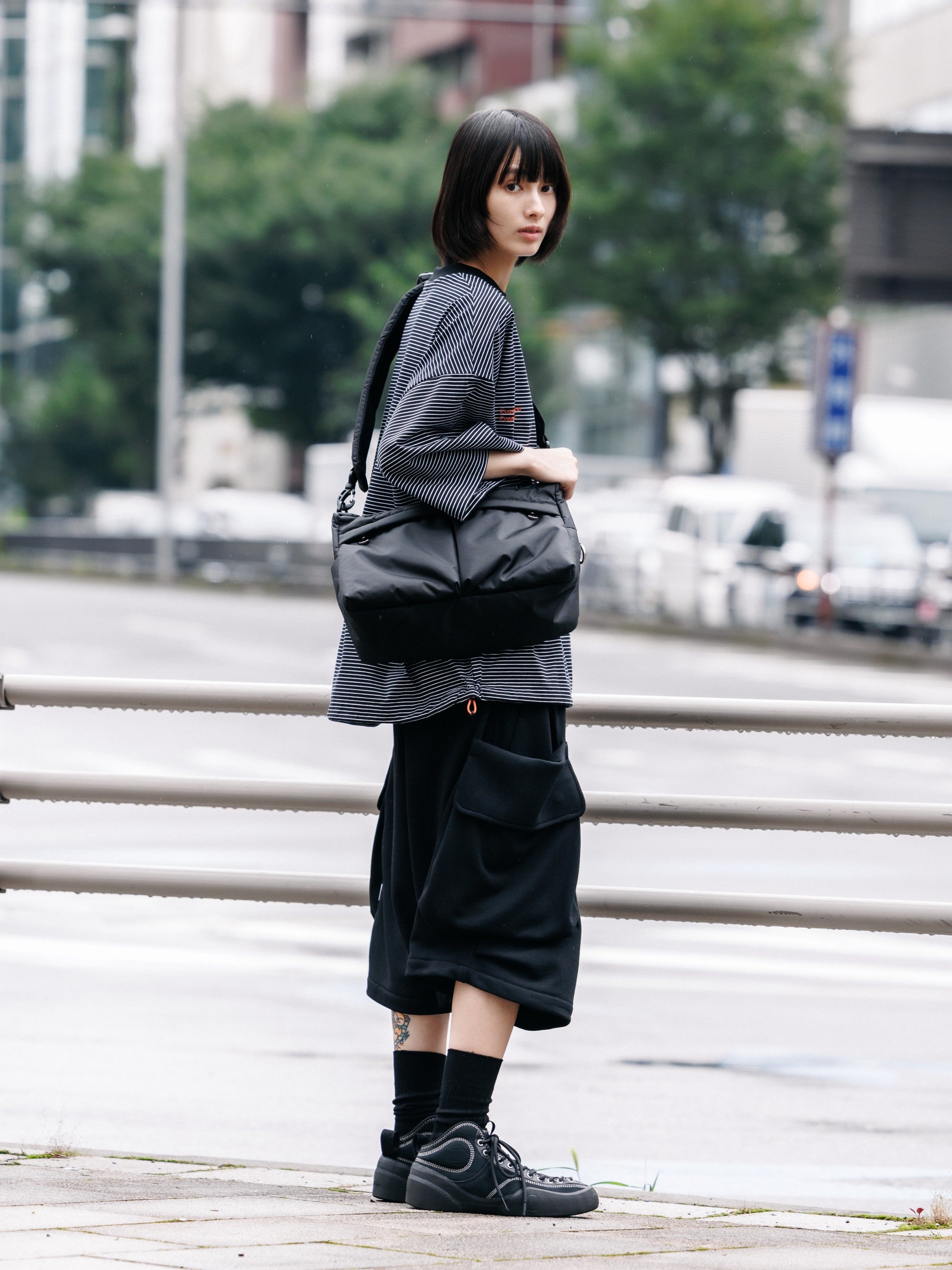 【7.15 WED 20:00- IN STOCK】CITY MILITARY SWEAT HALF PANTS 001 (BLACK)