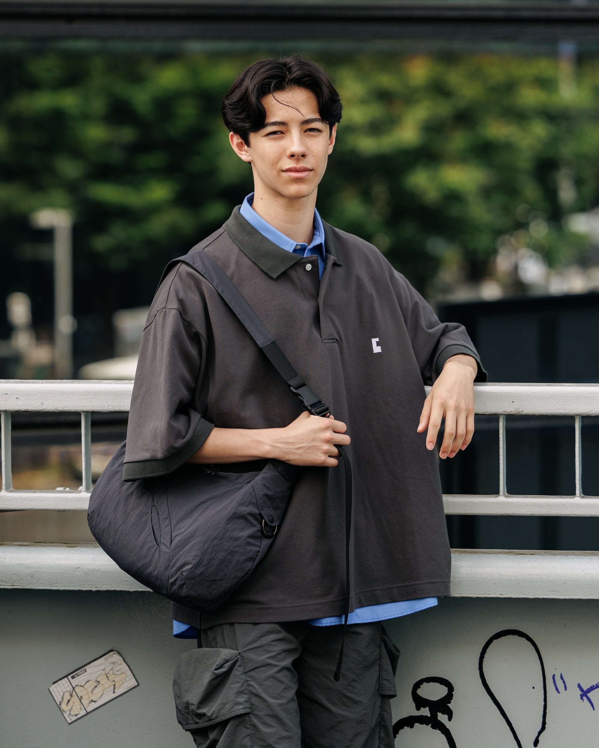 CITY S/S POLO SHIRT (CHARCOAL)