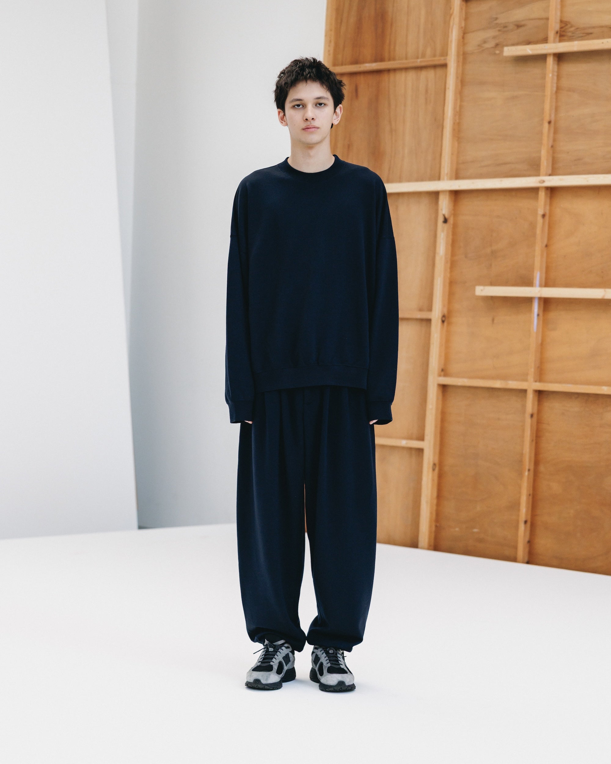 WOOL SWEAT WIDE TAPERED PANTS (NAVY)