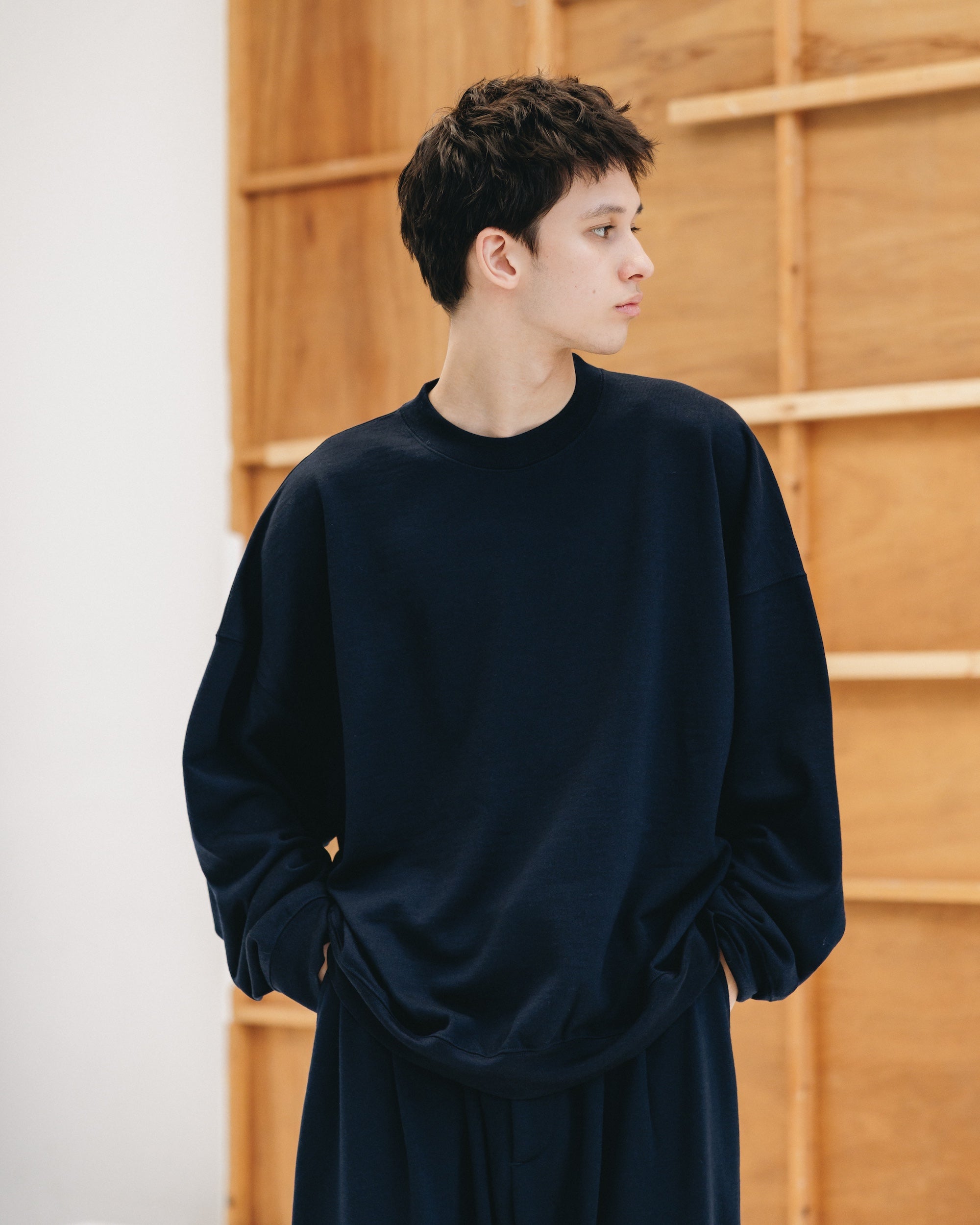 WOOL SWEATSHIRT (NAVY)