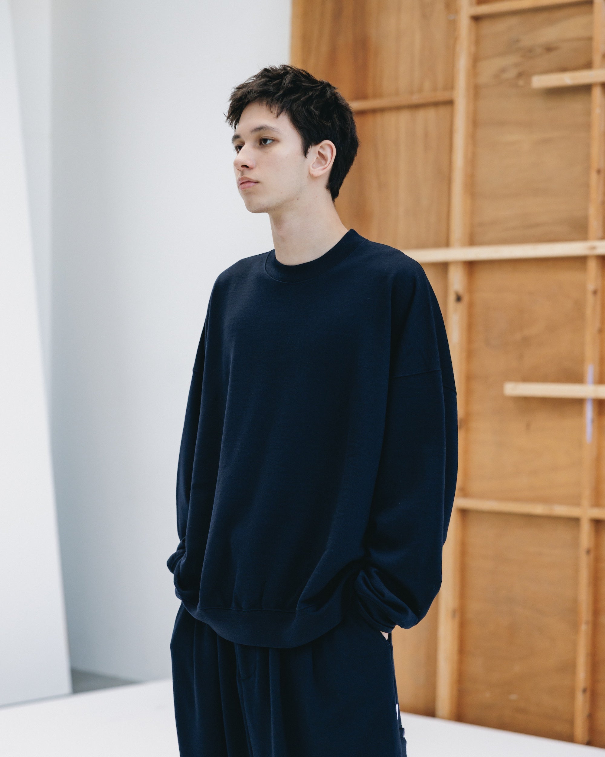 WOOL SWEATSHIRT (NAVY)