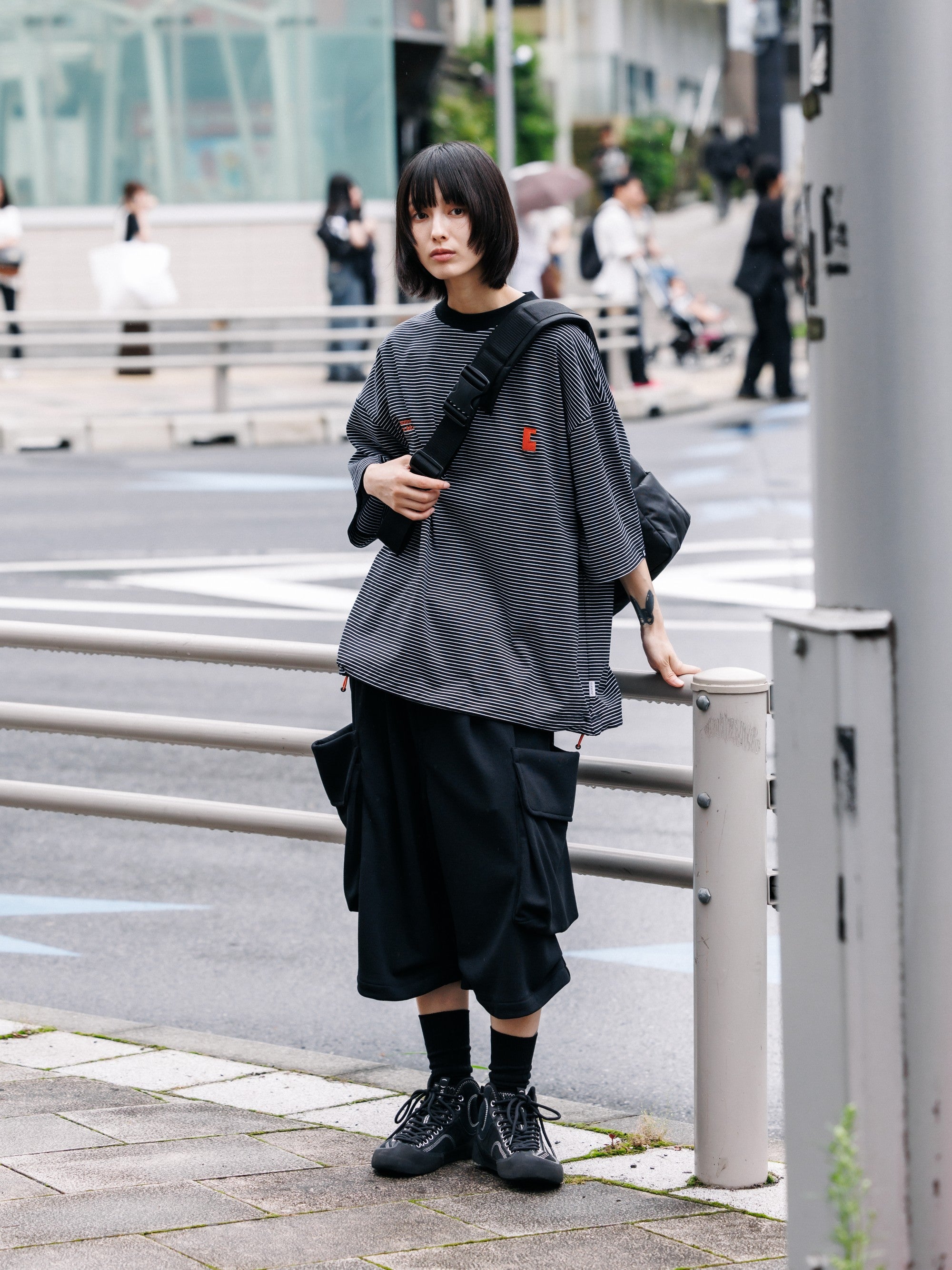 【7.15 WED 20:00- IN STOCK】CITY MILITARY SWEAT HALF PANTS 001 (BLACK)
