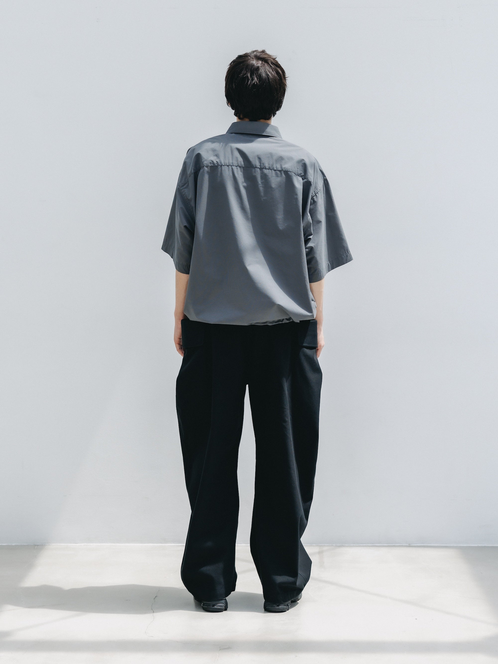SIDE FLAP CURVE PANTS (BLACK)