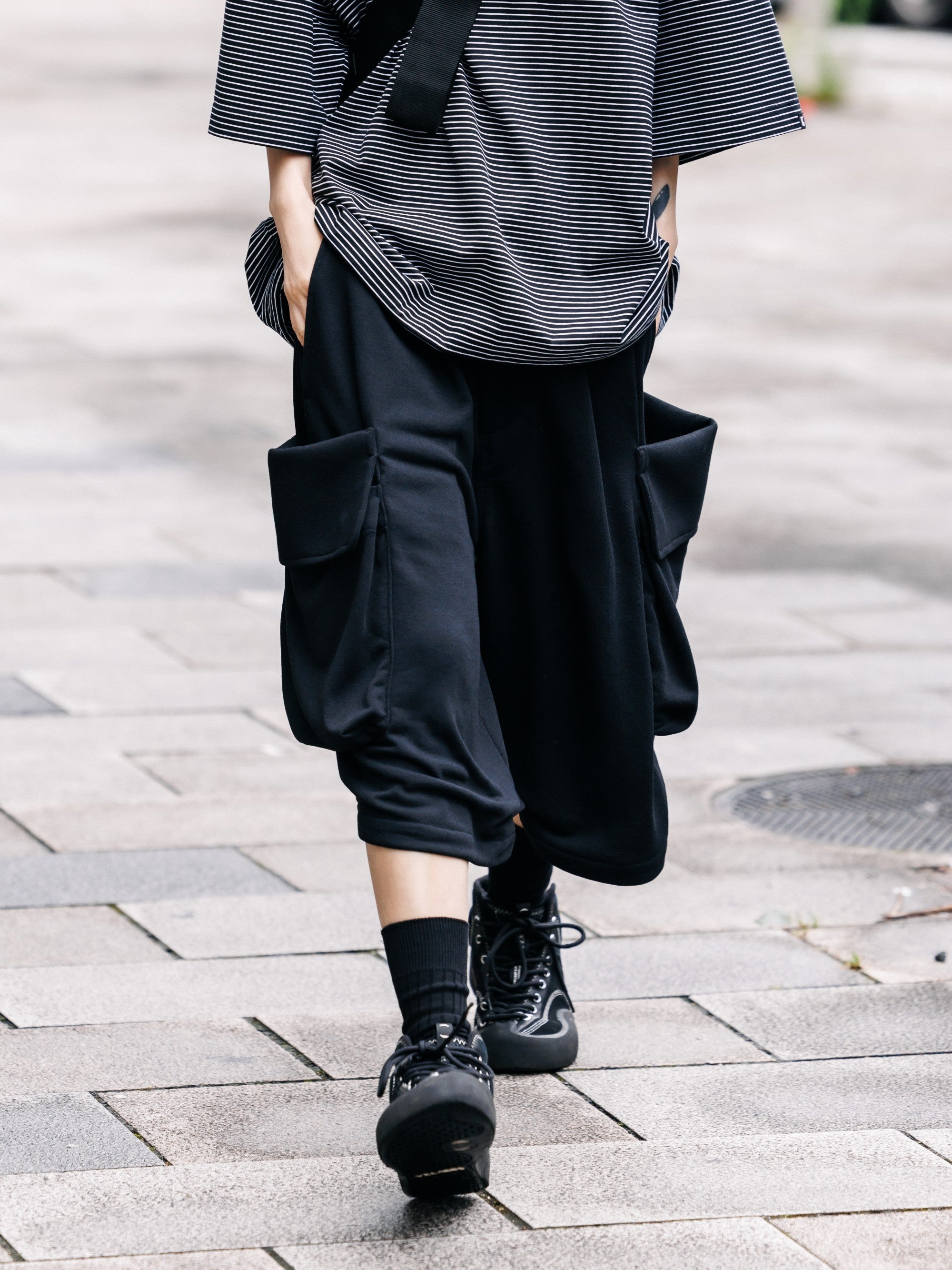 【7.15 WED 20:00- IN STOCK】CITY MILITARY SWEAT HALF PANTS 001 (BLACK)