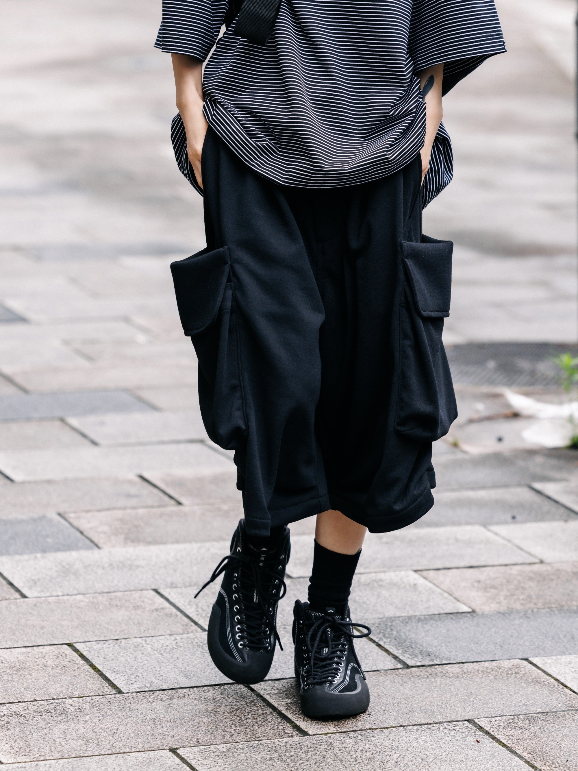 【7.15 WED 20:00- IN STOCK】CITY MILITARY SWEAT HALF PANTS 001 (BLACK)
