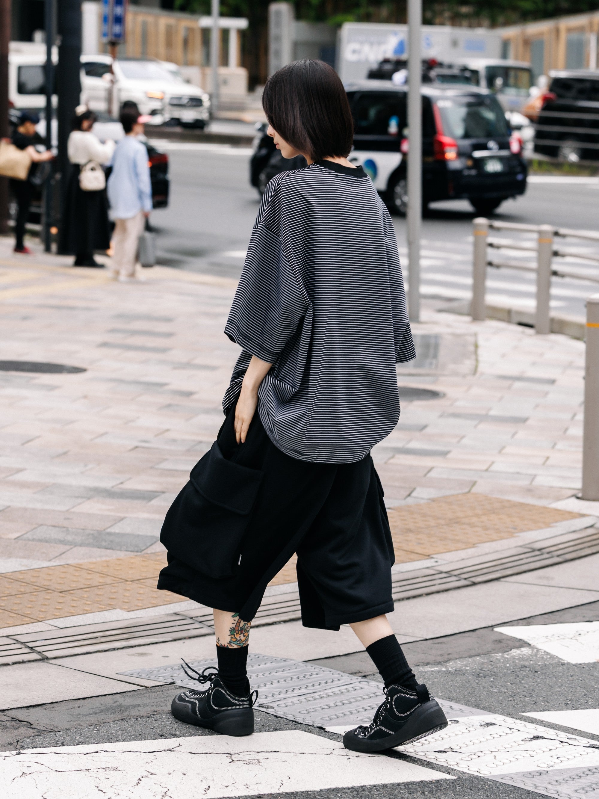 【7.15 WED 20:00- IN STOCK】CITY MILITARY SWEAT HALF PANTS 001 (BLACK)