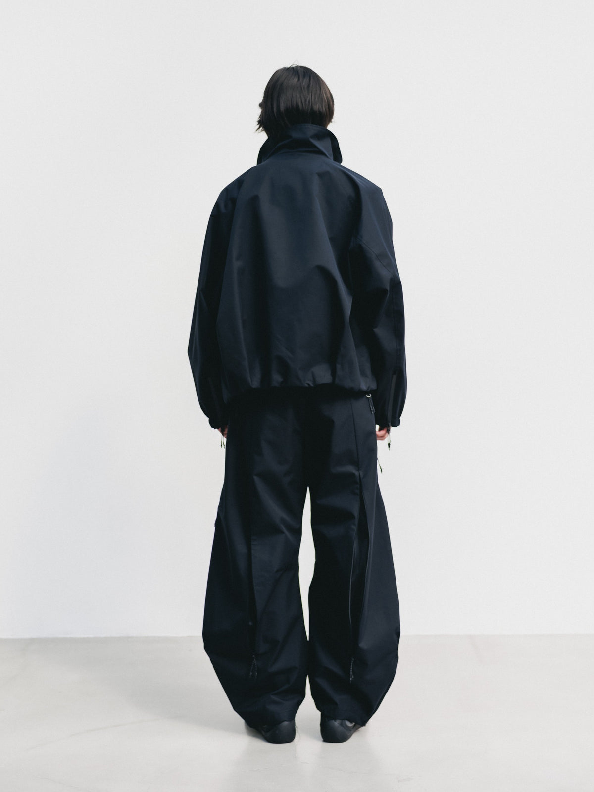 【10.17 SAT 20:00- IN STOCK】 +phenix WINDSTOPPER® by GORE-TEX LABS TWILL CITY STAND BALLOON UTILITY JACKET (BLACK)