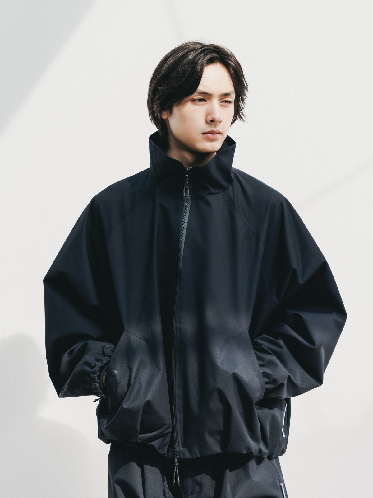 【10.17 SAT 20:00- IN STOCK】 +phenix WINDSTOPPER® by GORE-TEX LABS TWILL CITY STAND BALLOON UTILITY JACKET (BLACK)