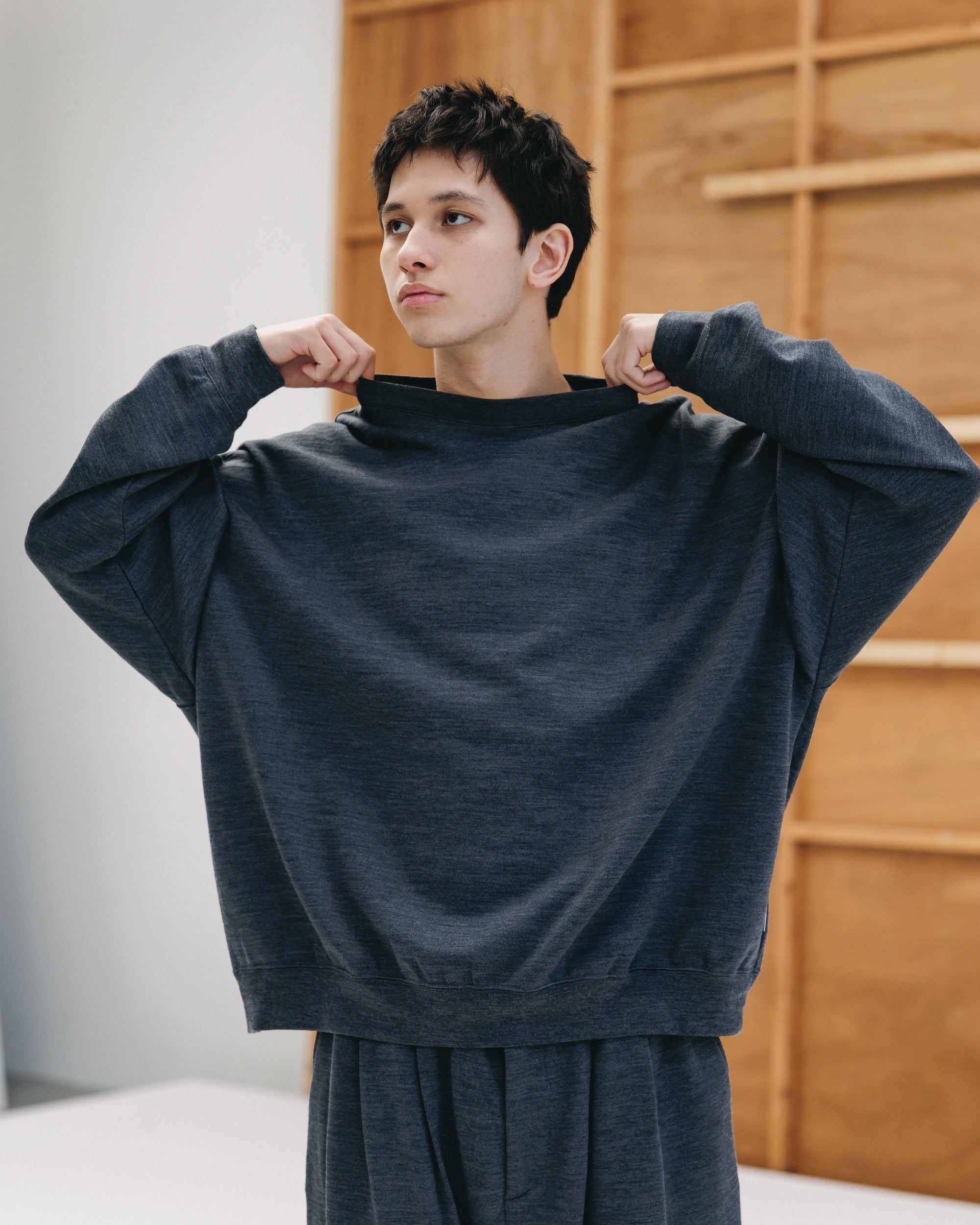 WOOL SWEATSHIRT (GRAY)