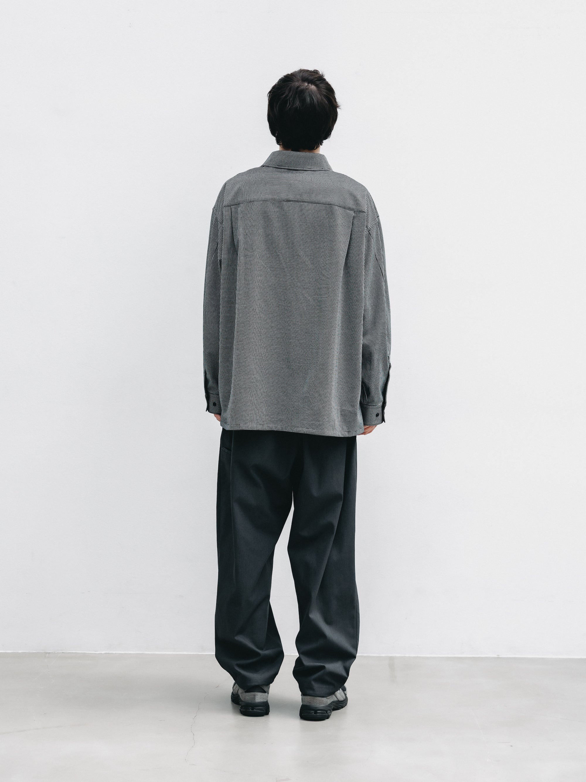 T/C GABARDINE CITY UNIFORM WIDE TAPERED PANTS (CHARCOAL)