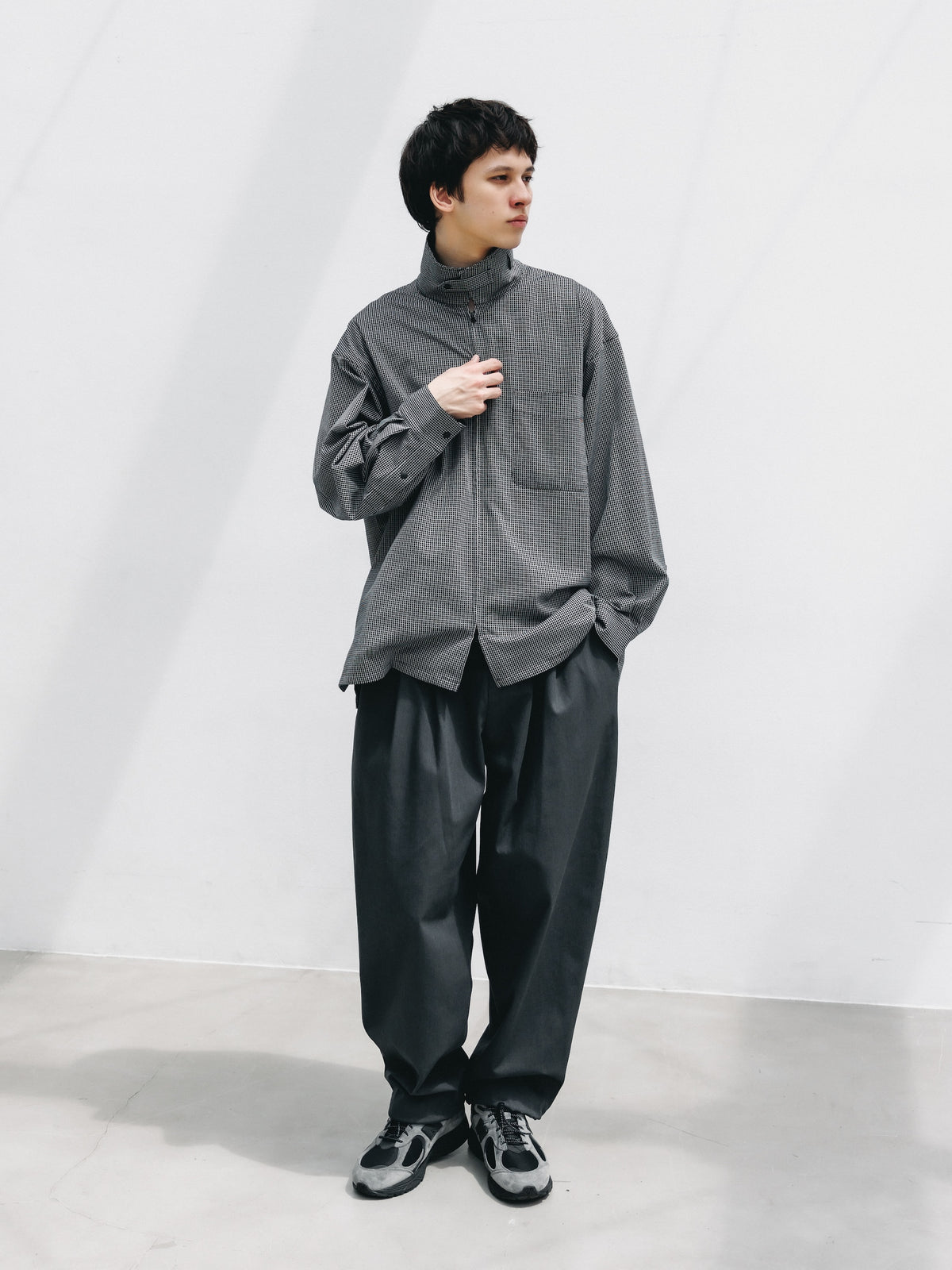 【10.24 SAT 20:00- IN STOCK】 MINI GRID CHECK 36G KNIT EVERYDAY ZIP UP L/S SHIRT (BLACK×WHITE)