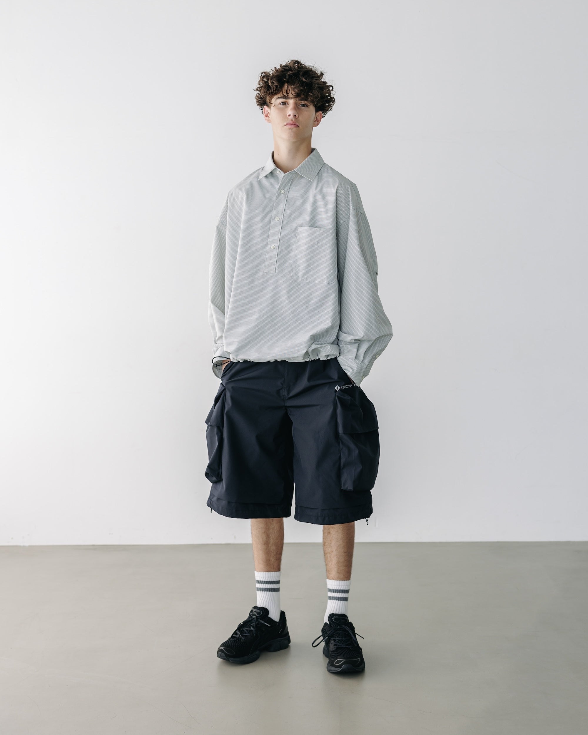 【5.6 TUE 20:00- IN STOCK】+phenix WINDSTOPPER® by GORE-TEX LABS CITY MILITARY HALF PANTS 002 (BLACK)