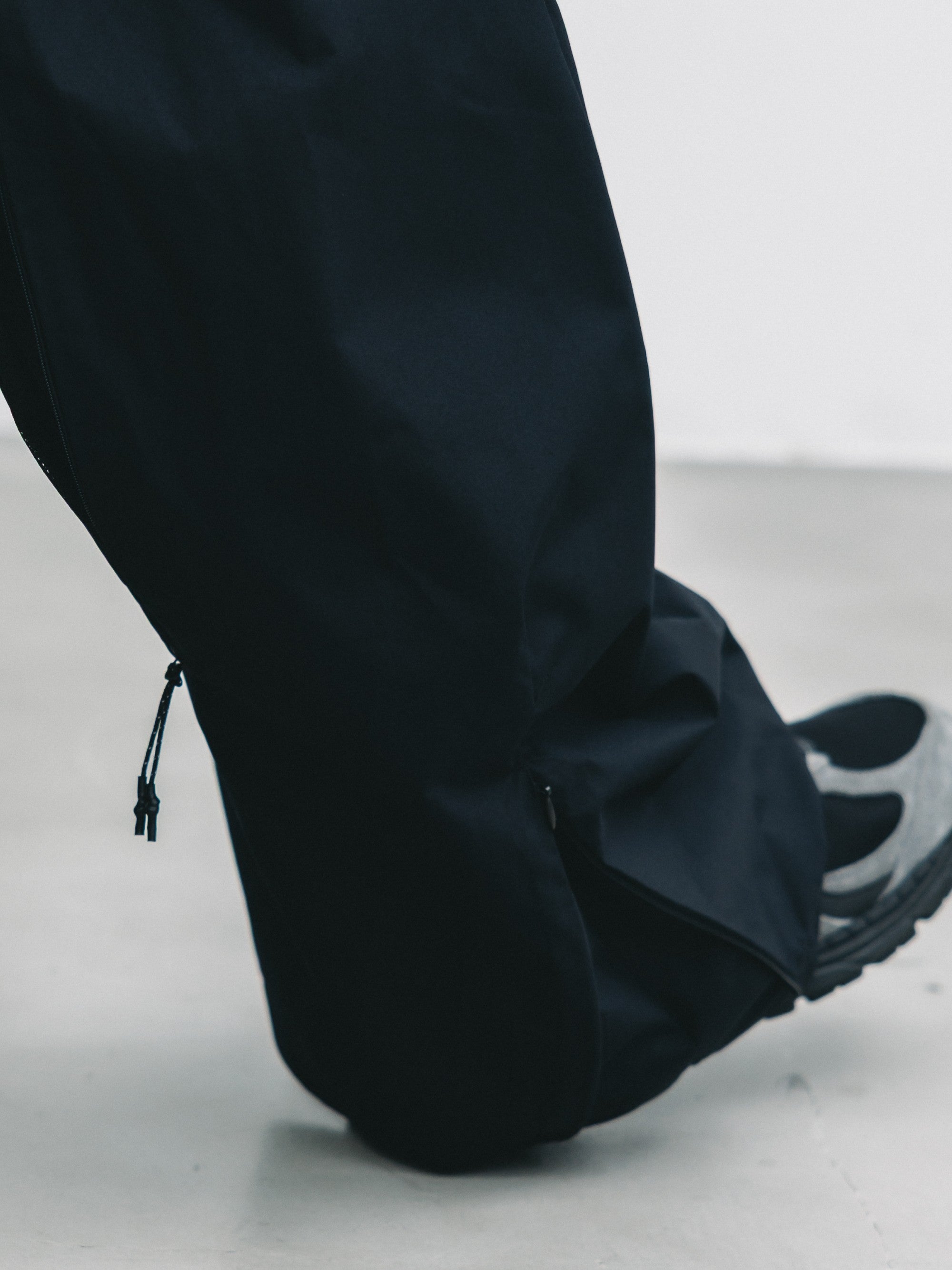 SL】+phenix WINDSTOPPER® by GORE-TEX LABS CITY BARREL LEG PANTS (BLACK