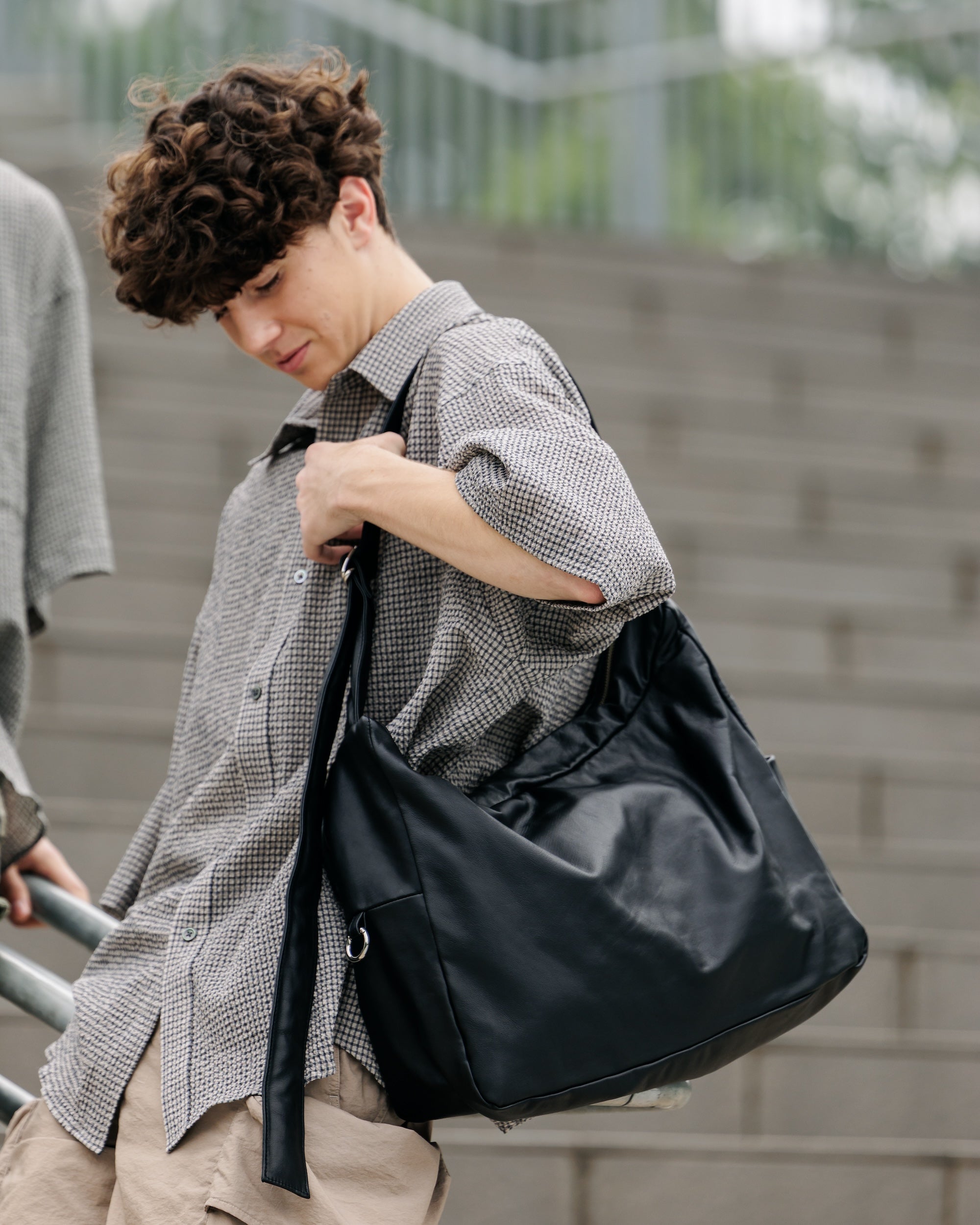【6.28 SAT 20:00- IN STOCK】LEATHER HOLIDAY BAG LARGE