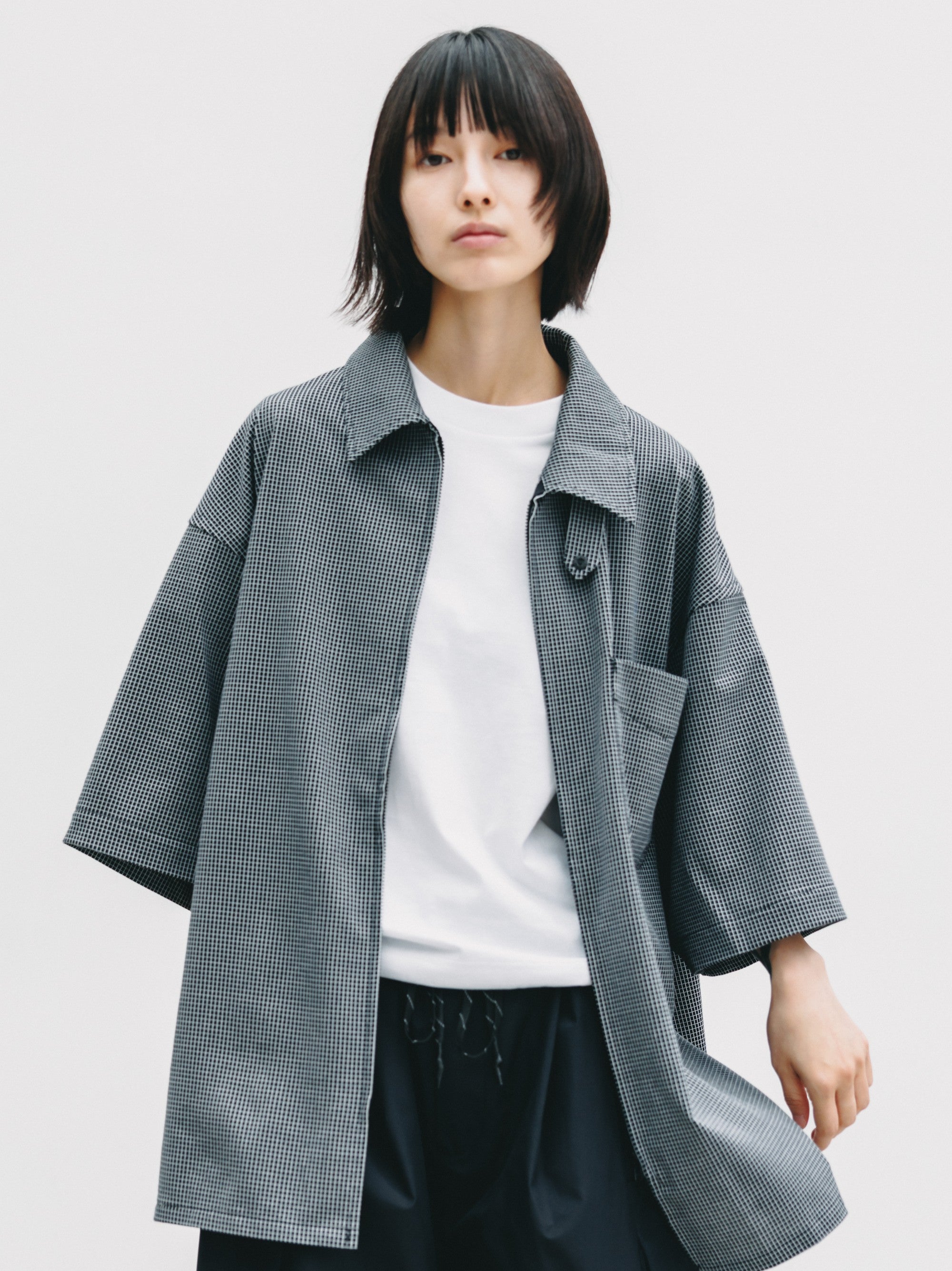 【7.8 WED 20:00- IN STOCK】MINI GRID CHECK 36G KNIT EVERYDAY ZIP UP S/S SHIRT (BLACK×WHITE)
