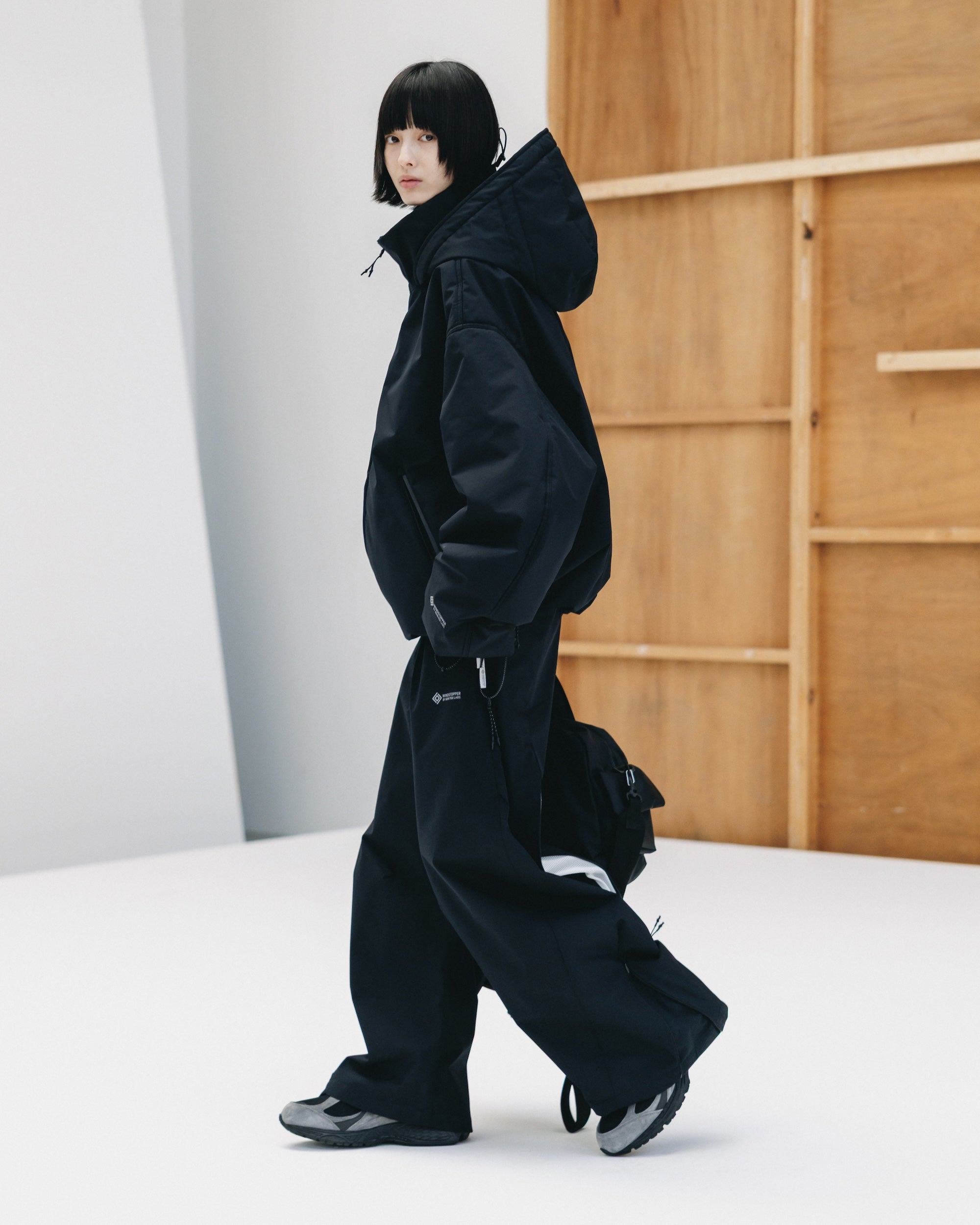 【2.4 WED 20:00- IN STOCK】WANDER BAG