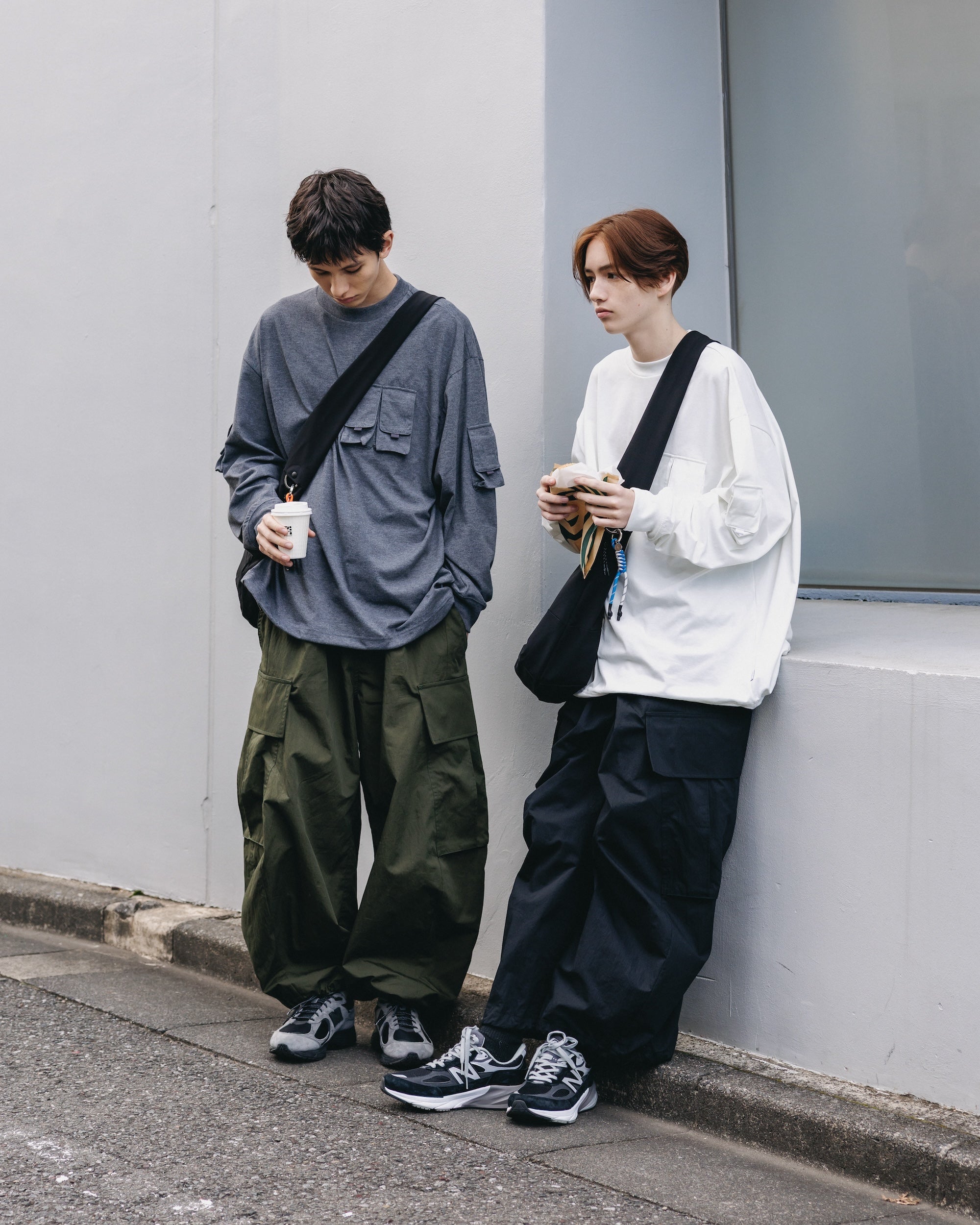 【11.26 WED 20:00- IN STOCK】MEGA POCKET BALLOON CARGO PANTS (OLIVE)