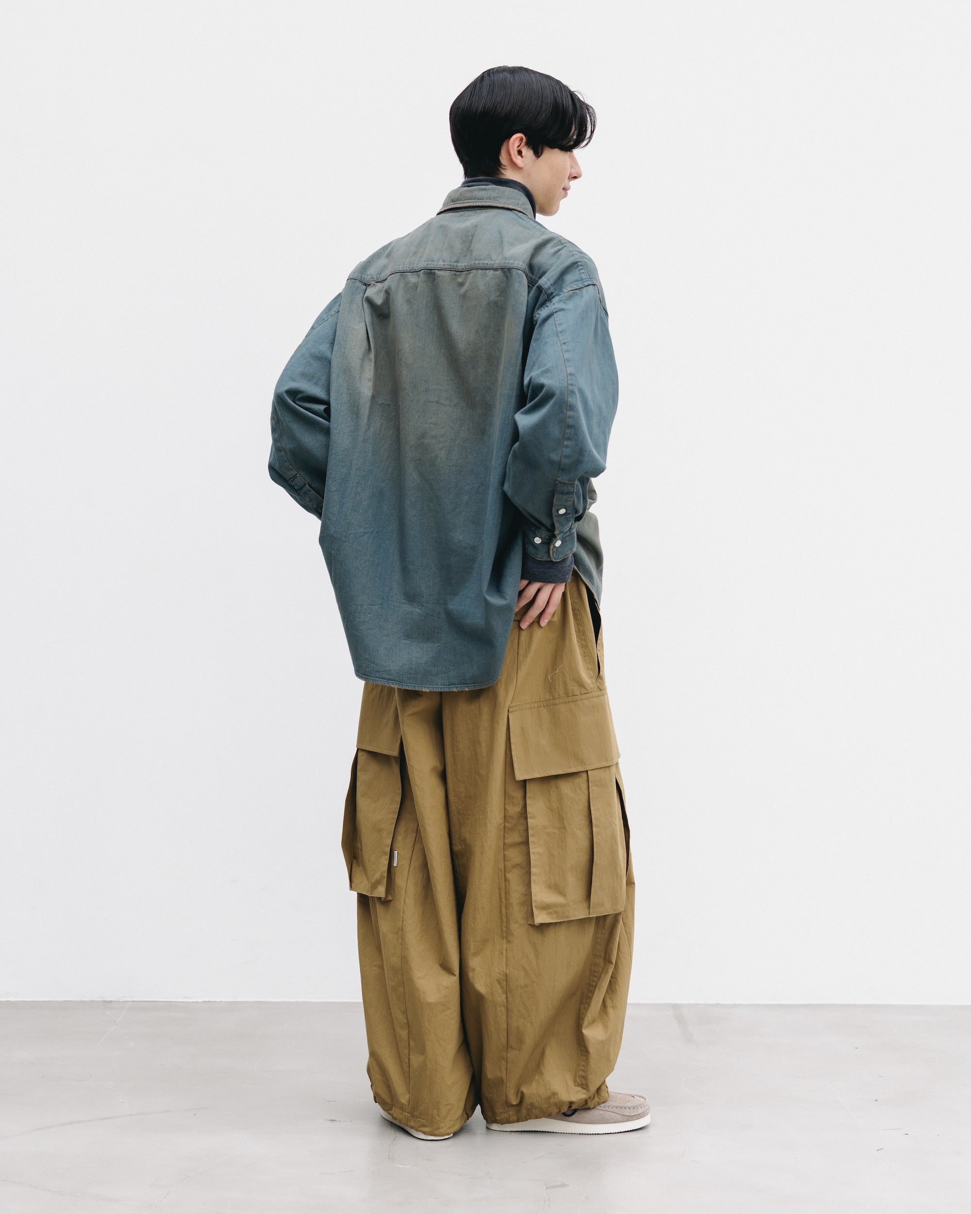 【2.28 SAT 20:00- IN STOCK】DENIM CLASSIC CITY L/S SHIRT (VINTAGE BROWN)