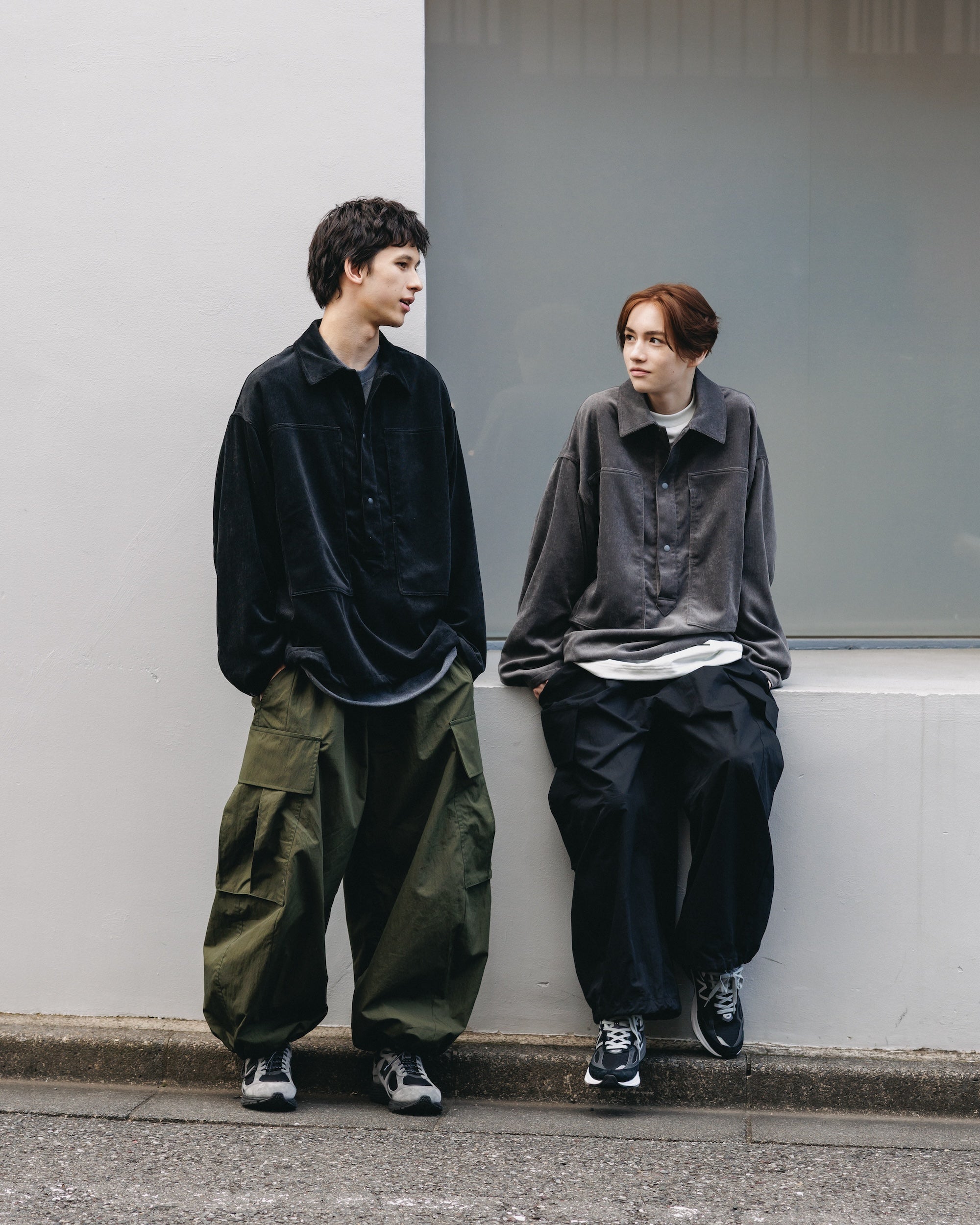 【11.26 WED 20:00- IN STOCK】MEGA POCKET BALLOON CARGO PANTS (BLACK)