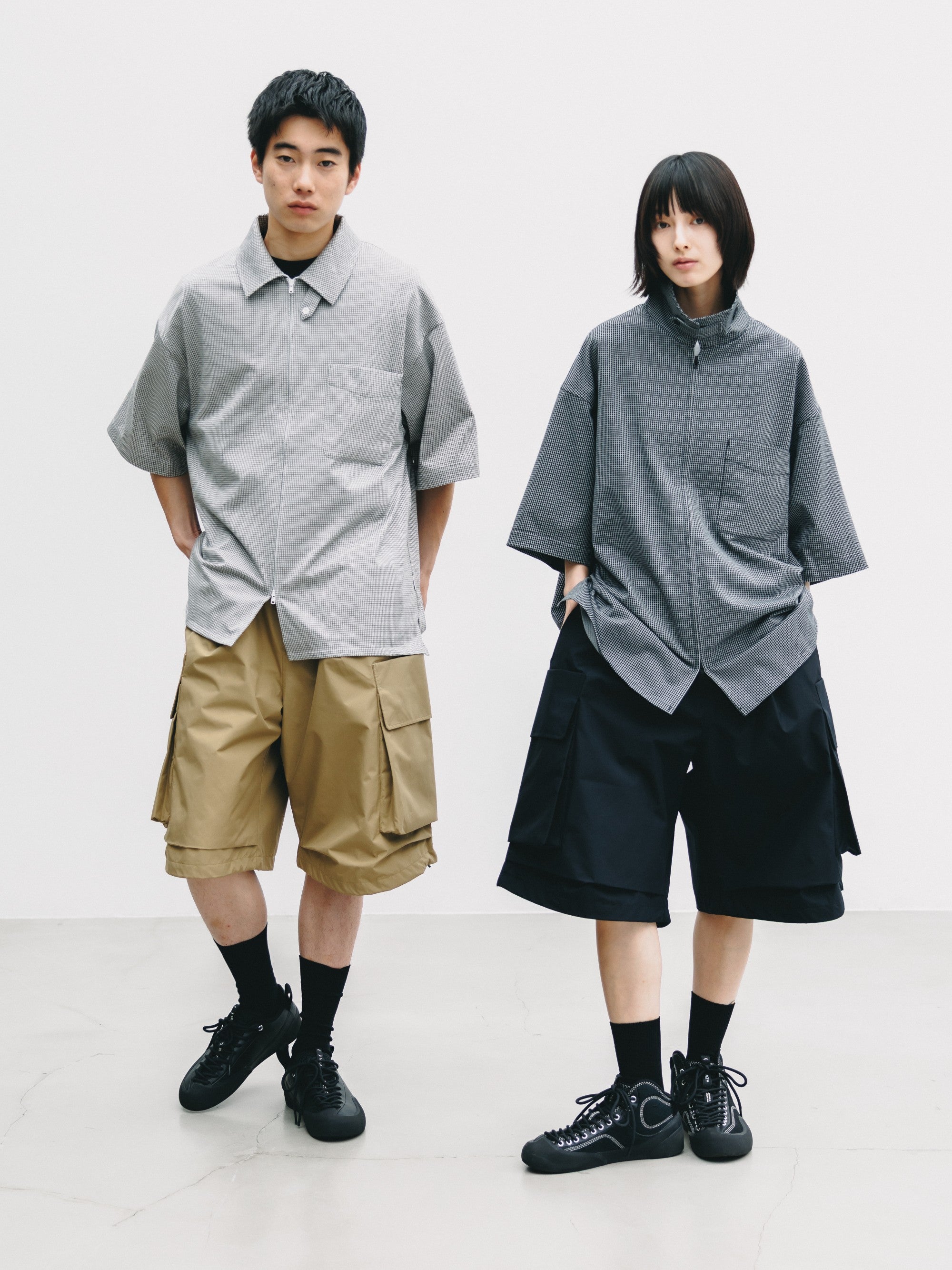 【7.8 WED 20:00- IN STOCK】MINI GRID CHECK 36G KNIT EVERYDAY ZIP UP S/S SHIRT (WHITE×BLACK)