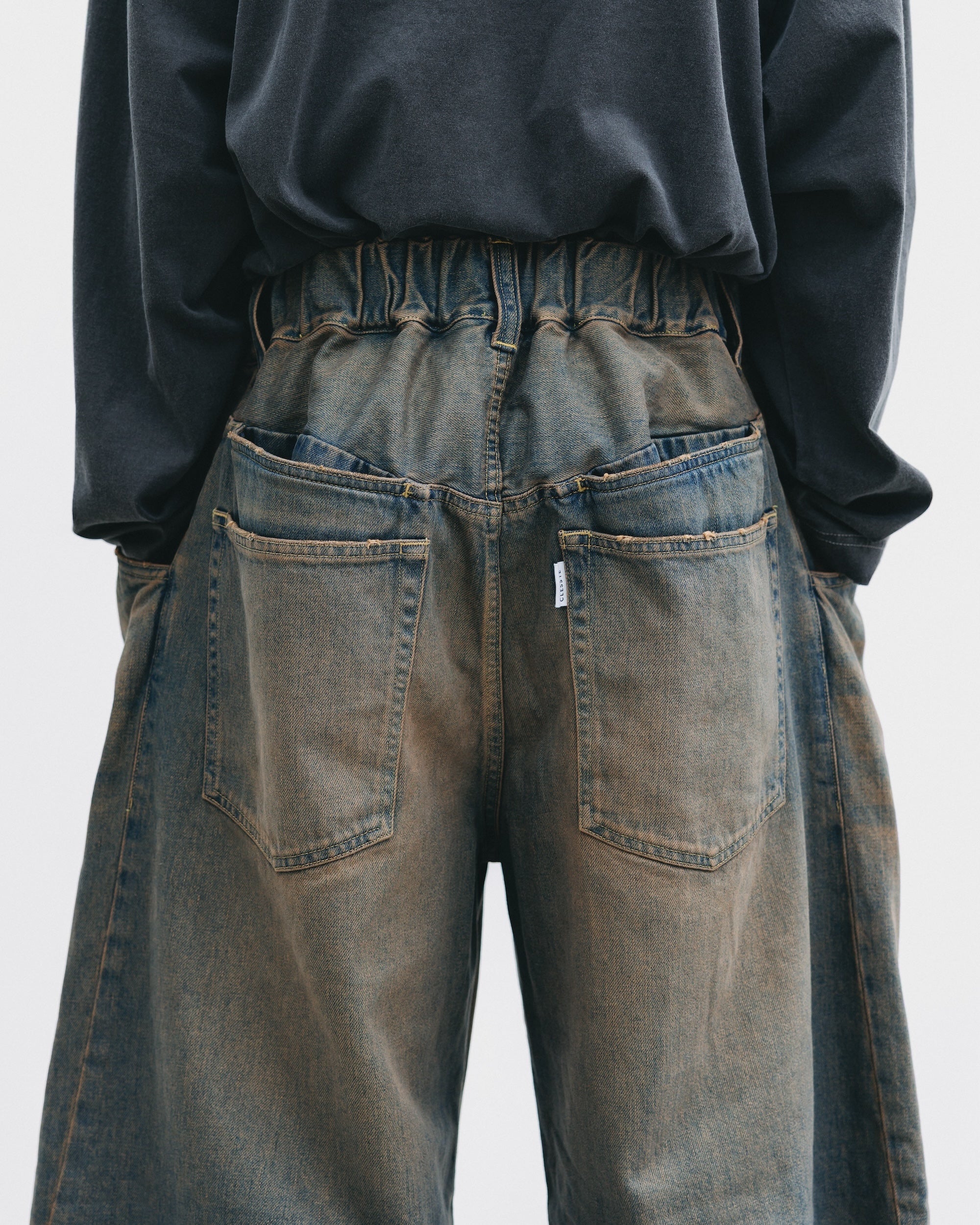 【10.1 WED 20:00- IN STOCK】VINTAGE DYED SELVEDGE DENIM BARREL LEG PANTS (VINTAGE BROWN)