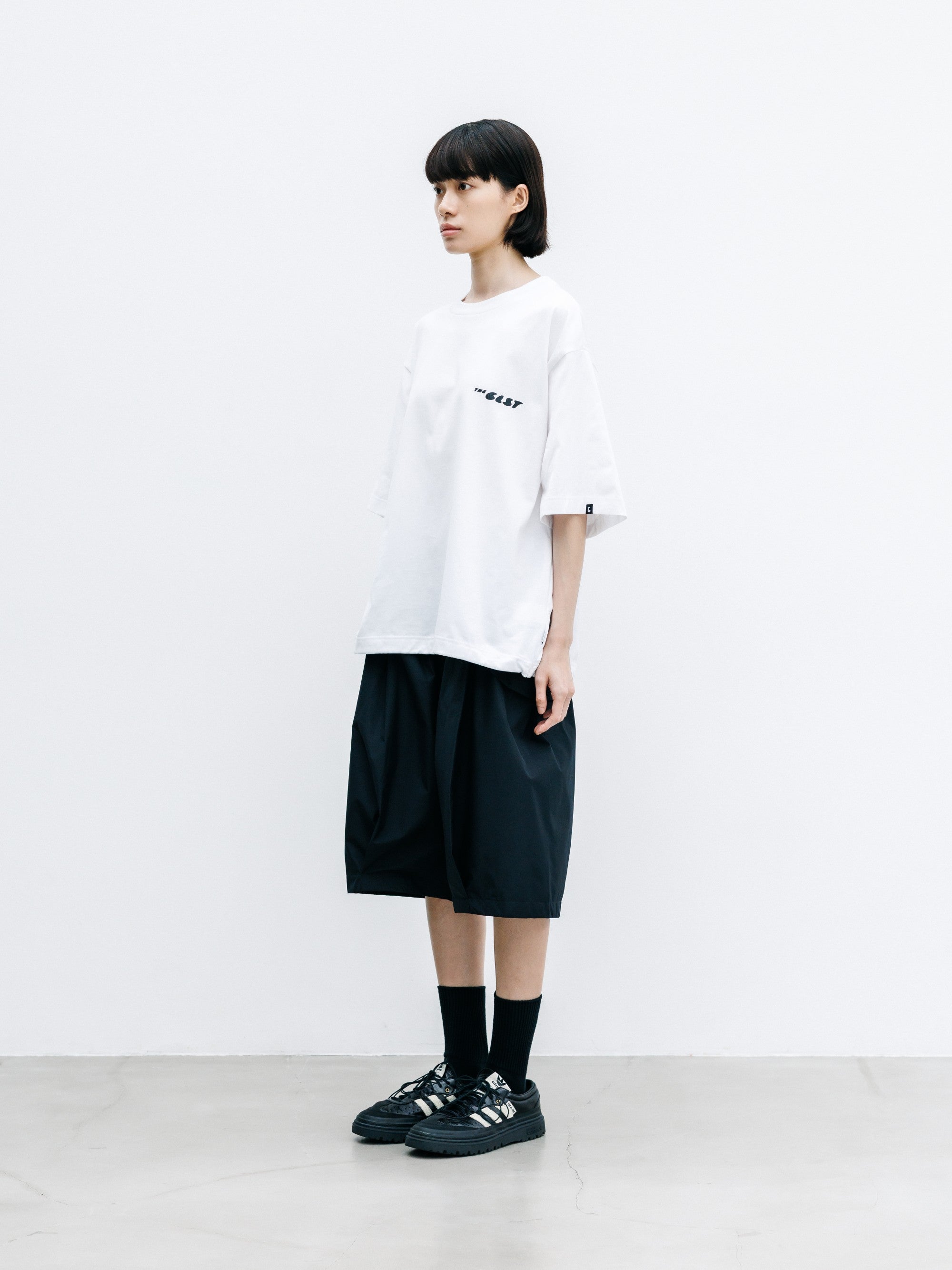 【8.12 WED 20:00- IN STOCK】+phenix WINDSTOPPER® by GORE-TEX LABS CITY FLAP WIDE BALLOON HALF PANTS (BLACK)