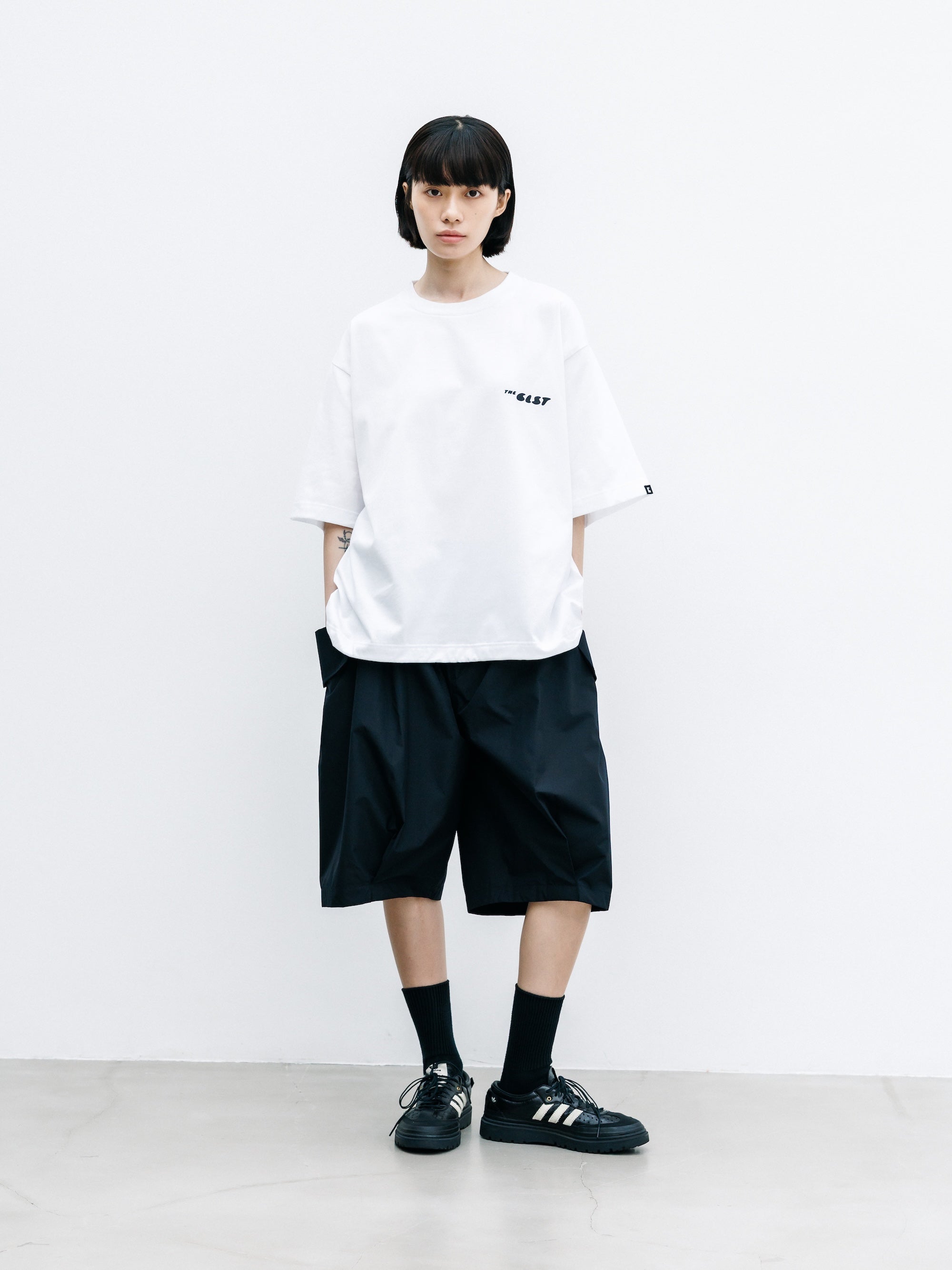 【8.1 SAT 20:00- IN STOCK】"CLST" LOGO PRINT S/S T-SHIRT WITH DRAWSTRINGS (WHITE)
