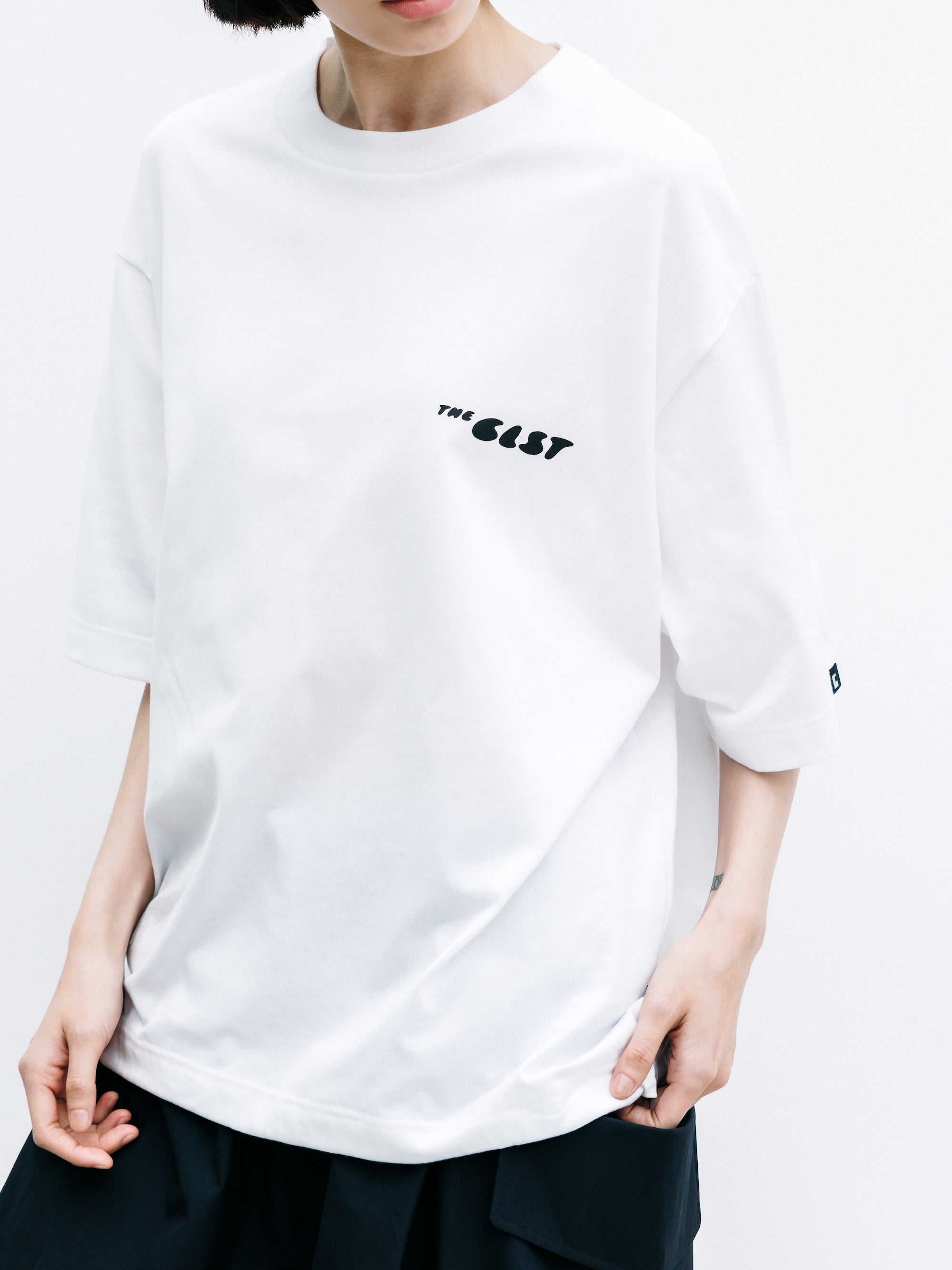 【8.1 SAT 20:00- IN STOCK】"CLST" LOGO PRINT S/S T-SHIRT WITH DRAWSTRINGS (WHITE)