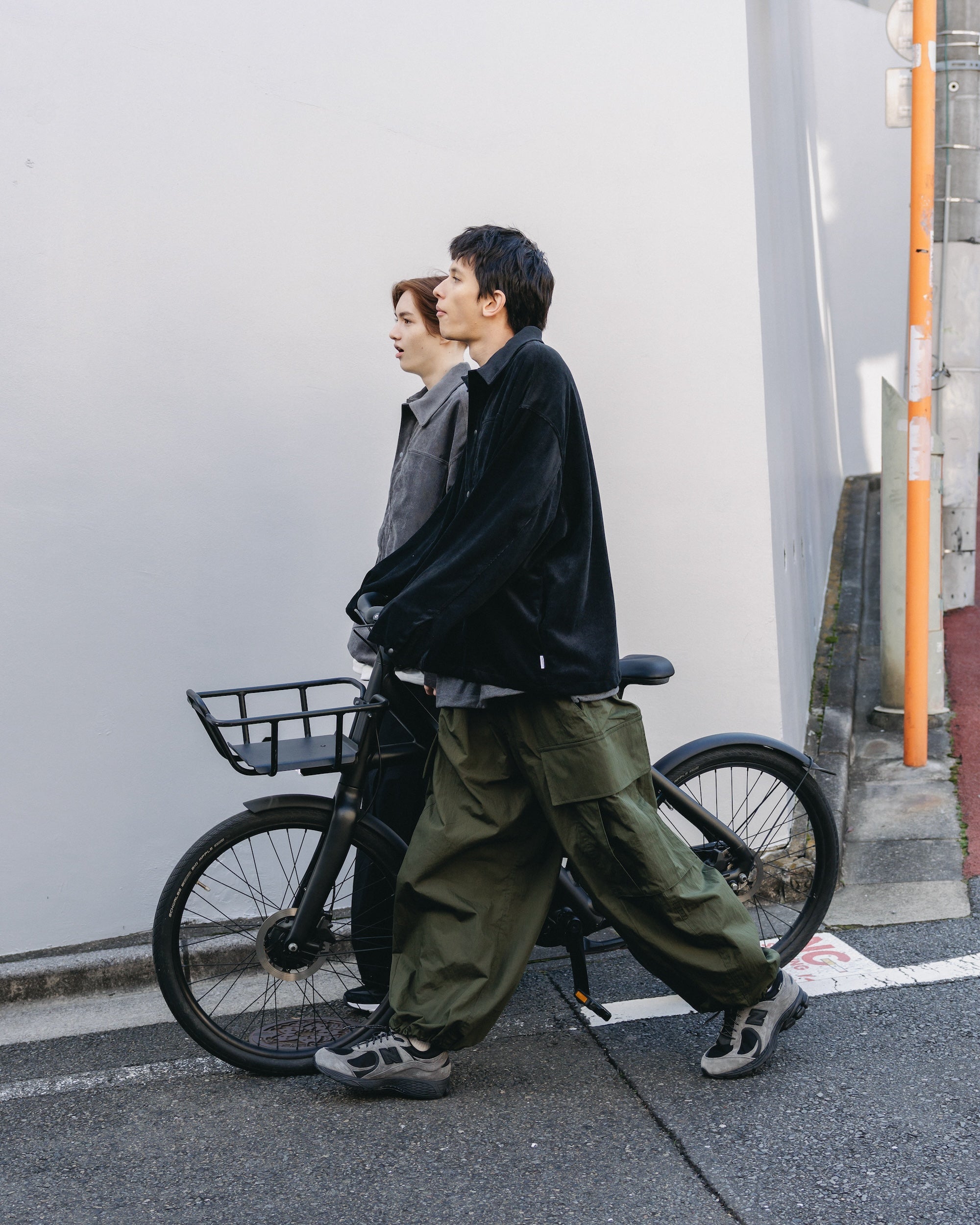 【11.26 WED 20:00- IN STOCK】MEGA POCKET BALLOON CARGO PANTS (OLIVE)
